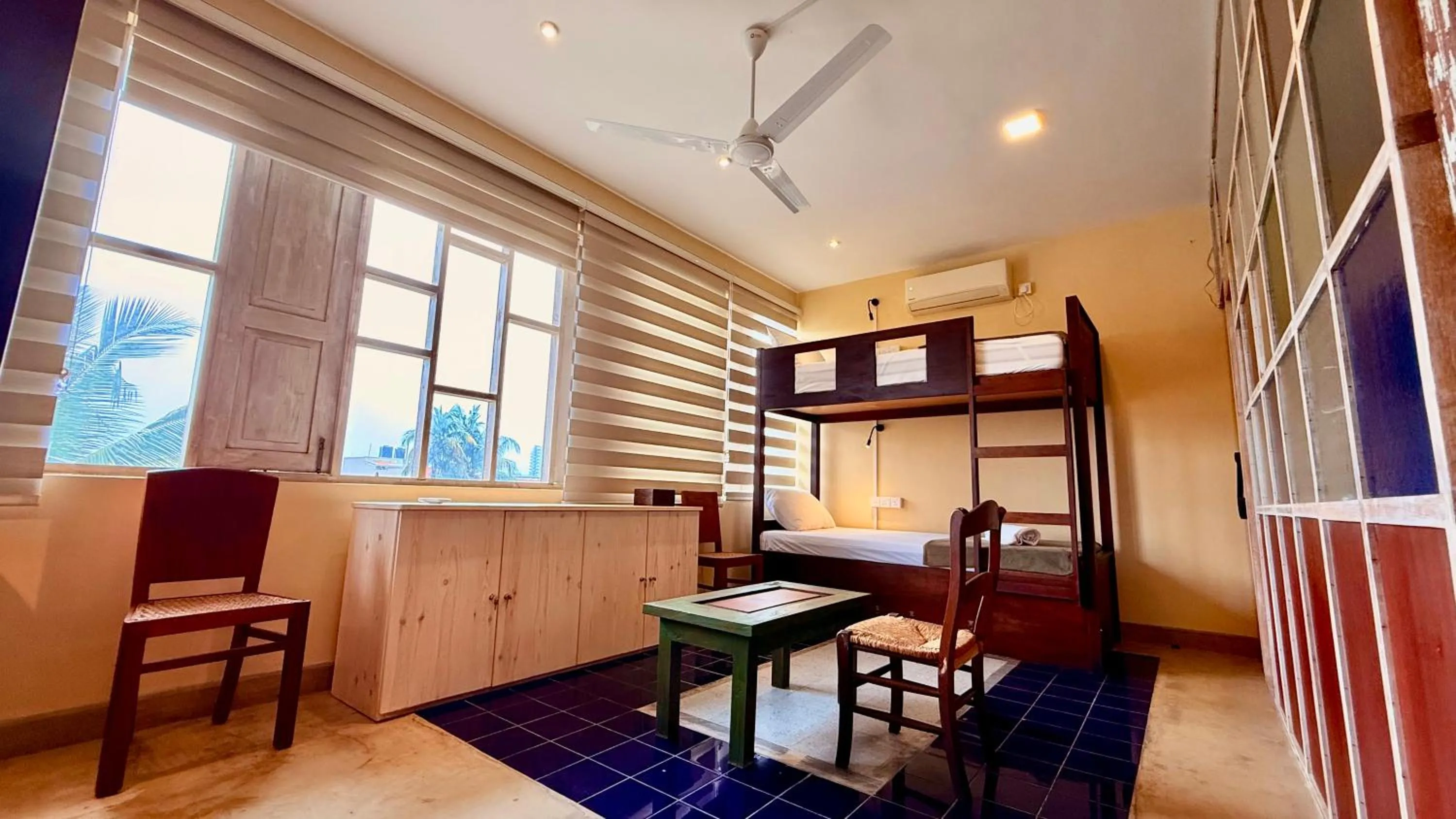 bunk bed in Coza Ceylon