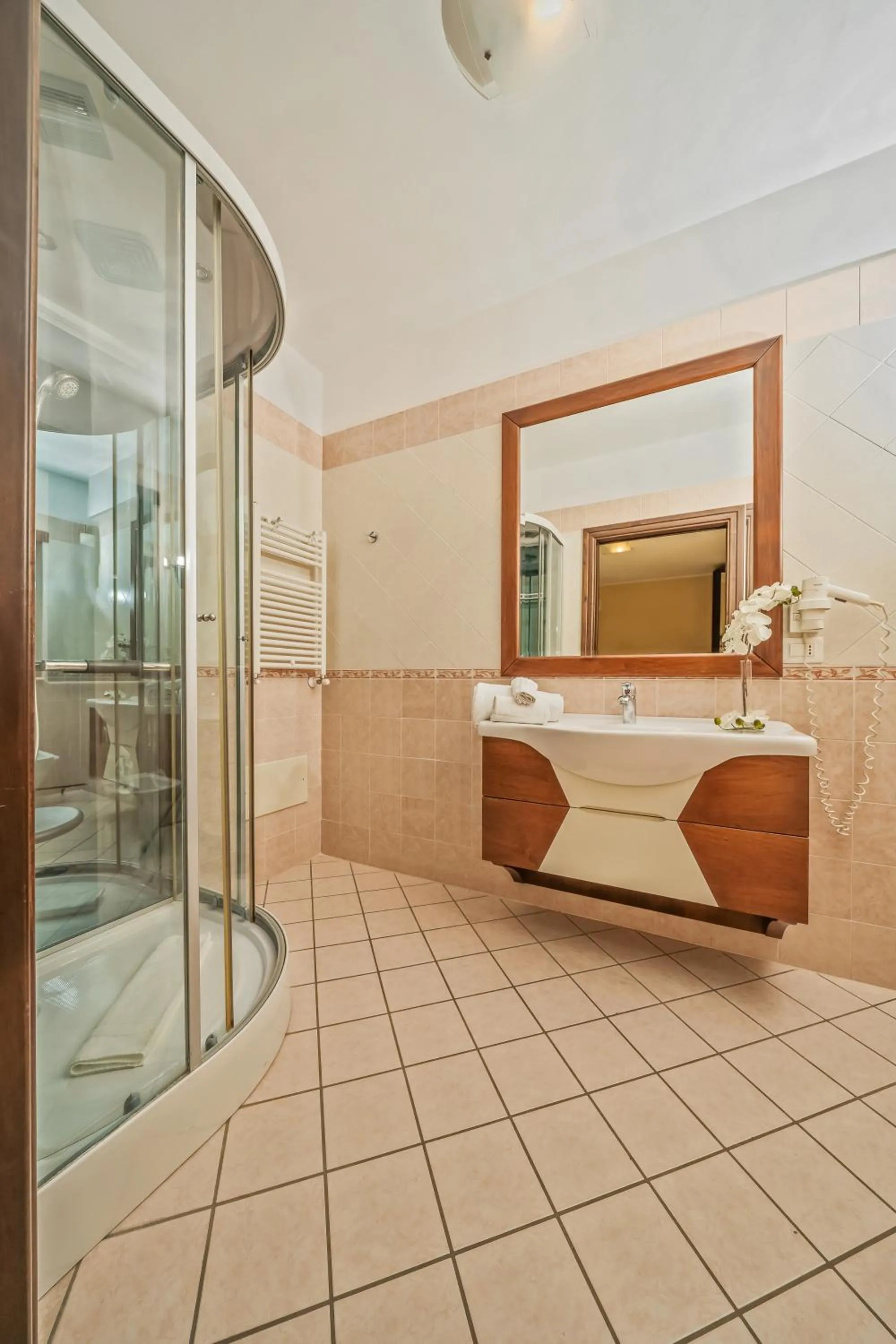 Bathroom in Hotel Insonnia