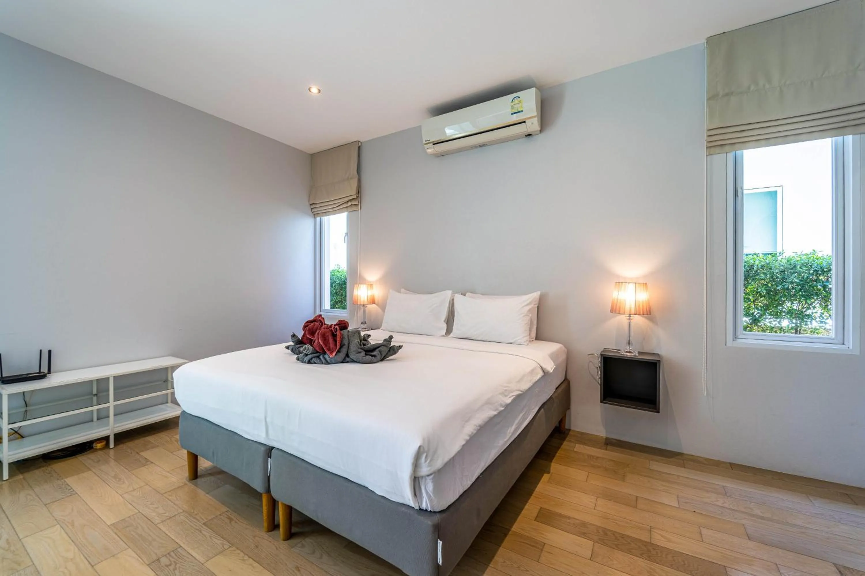 Bed in Phu Montra Villa With Ocean View PM-A4