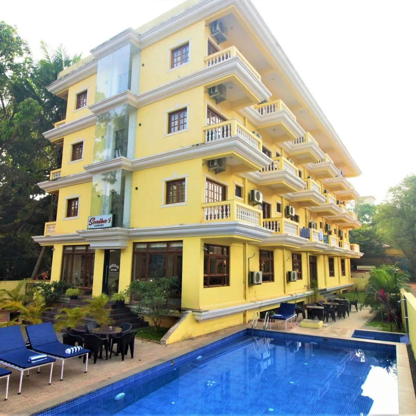 Property building in Sonikas Leisure