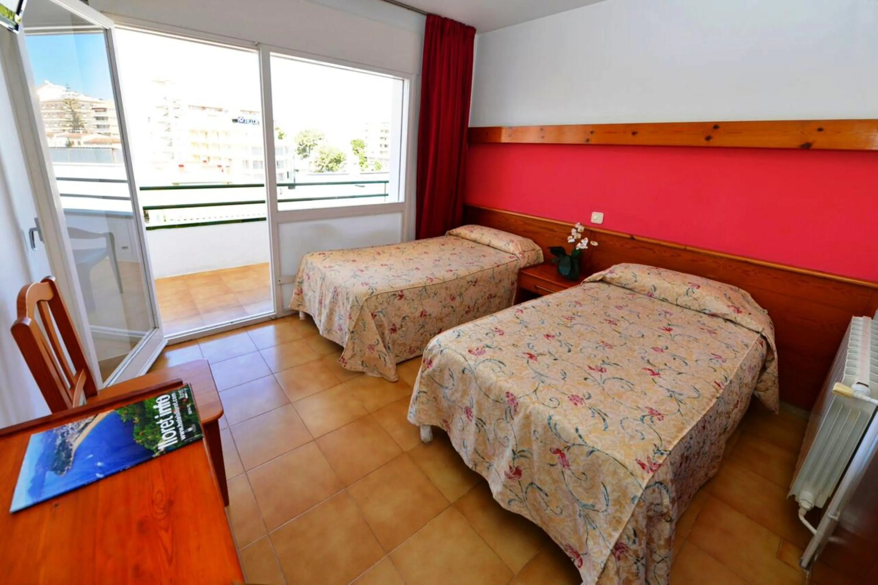 Decorative detail, Bed in Hostal Magnolia