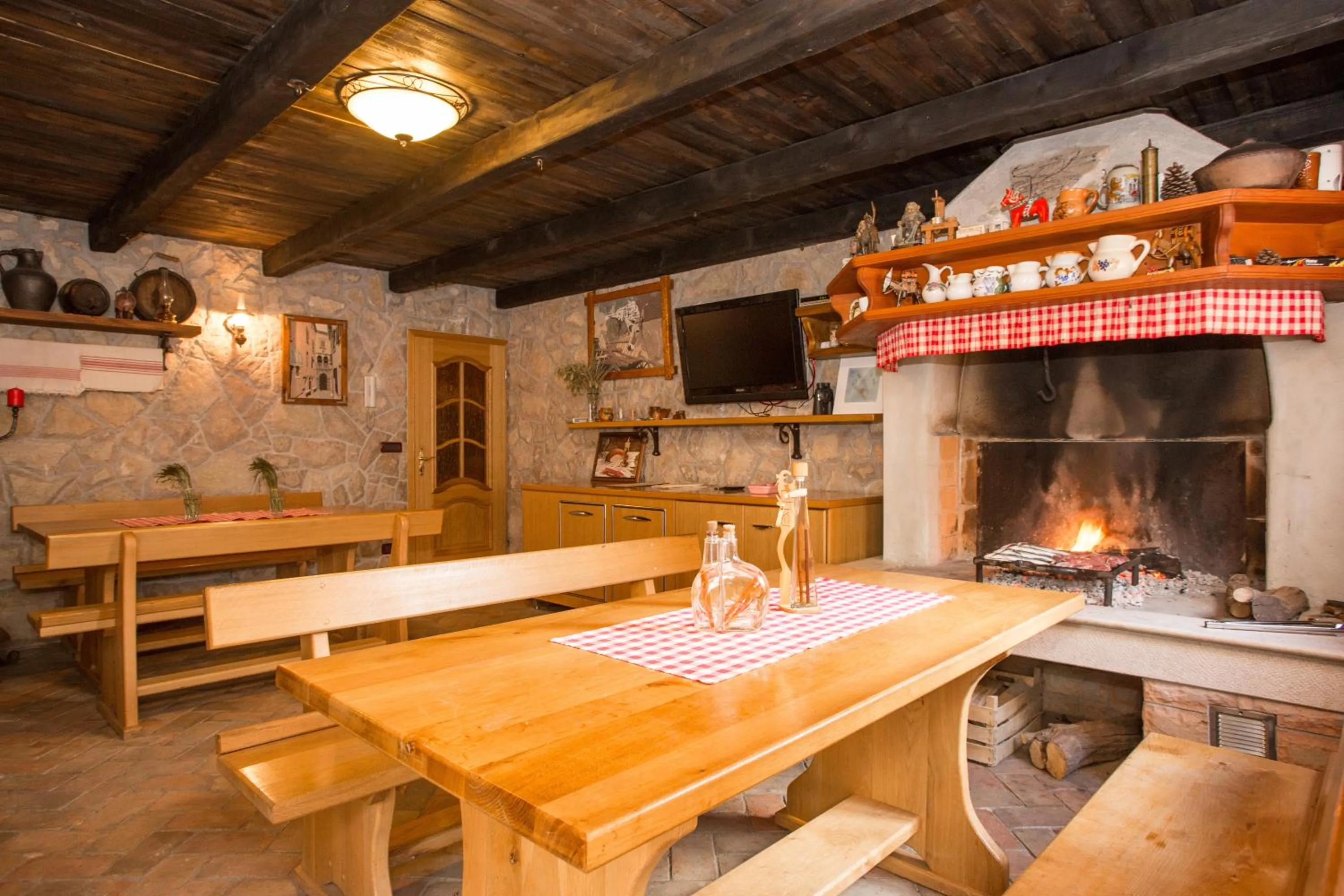 Communal lounge/ TV room in Apartments Villa Venera