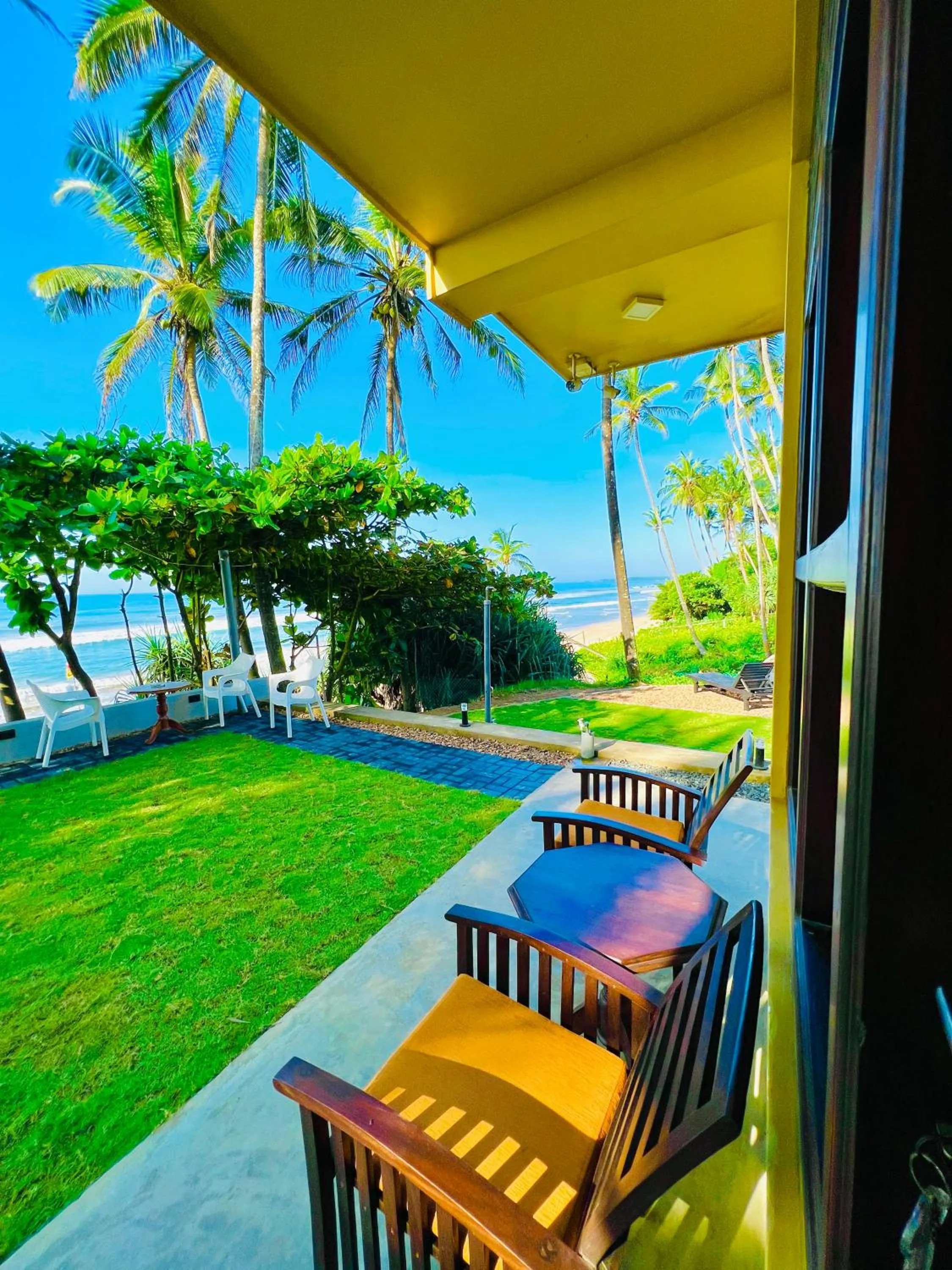 Top Secret Beach Hotel