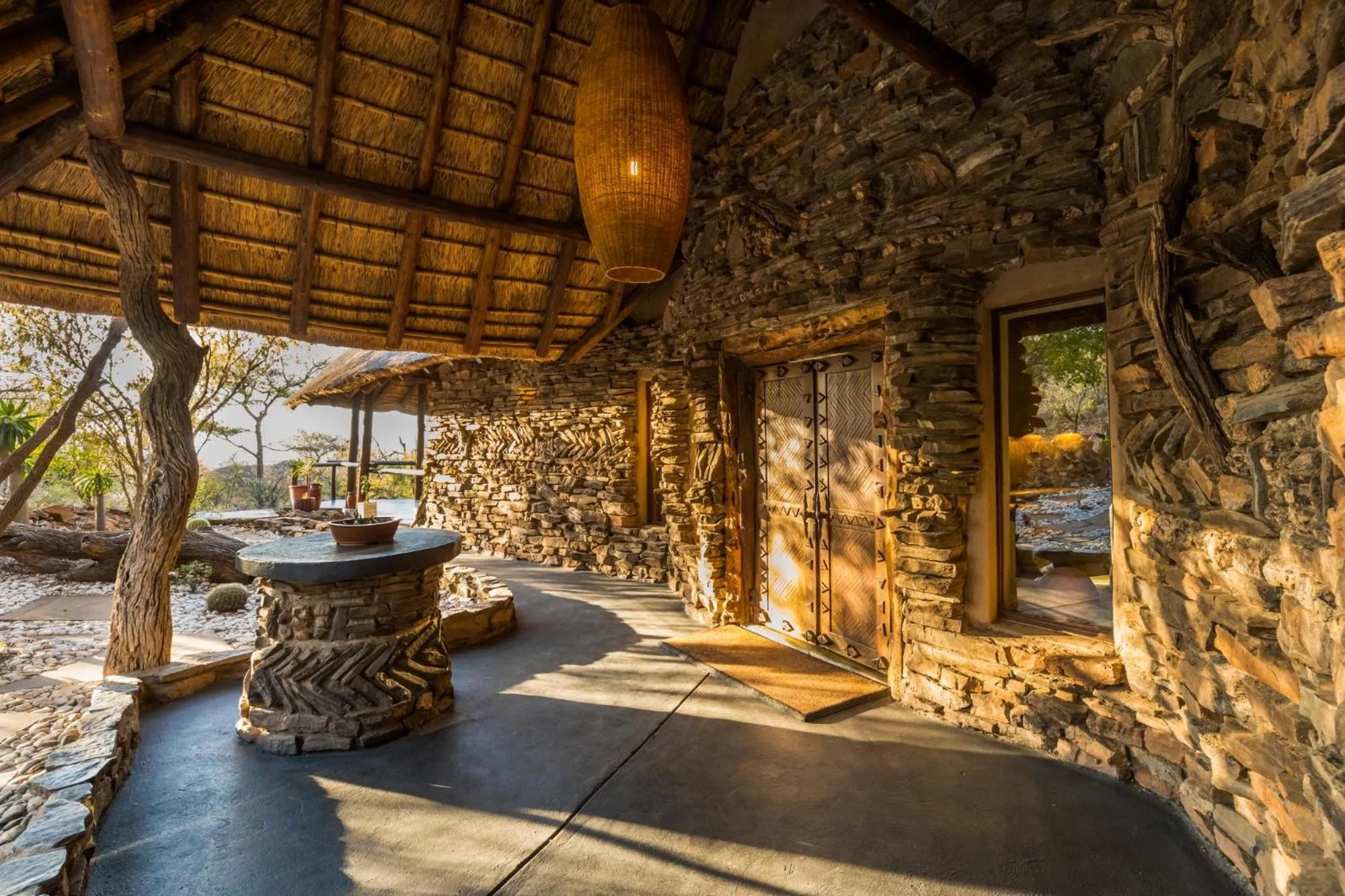 Facade/entrance in Impodimo Game Lodge