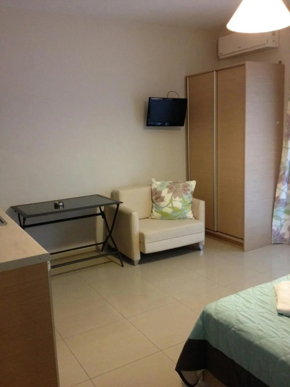 Living room, Bed in TETYK Keramoti Hotel Apartments