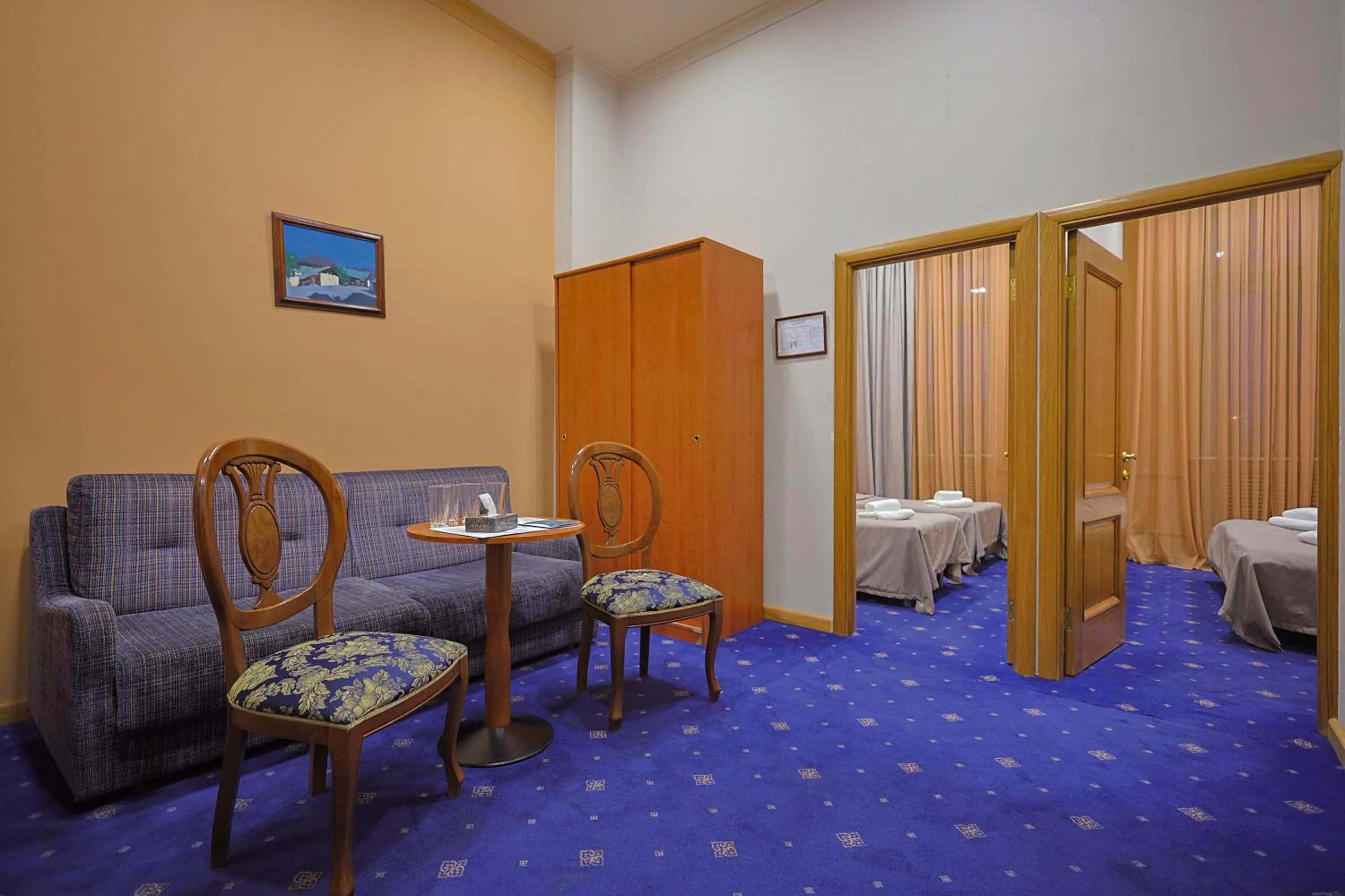 Photo of the whole room in Araks Hotel Complex