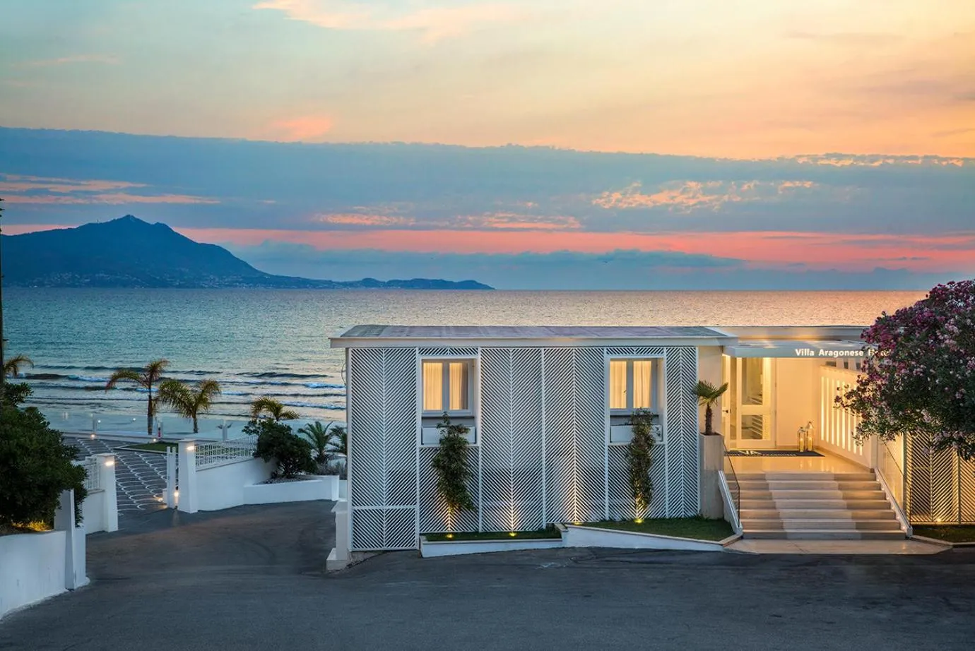 Property building in Villa Aragonese Rooms