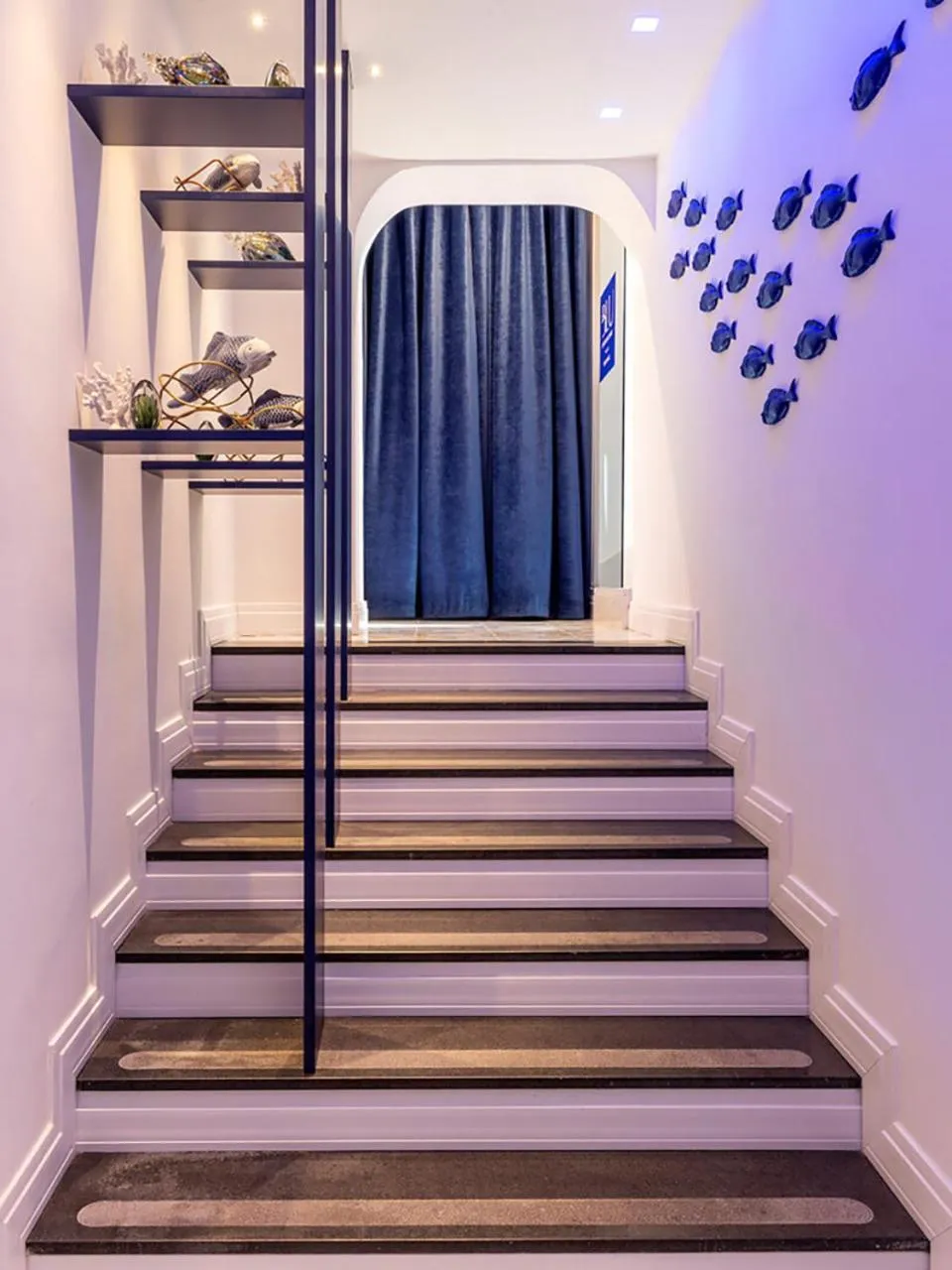 Restaurant/places to eat in Villa Aragonese Rooms