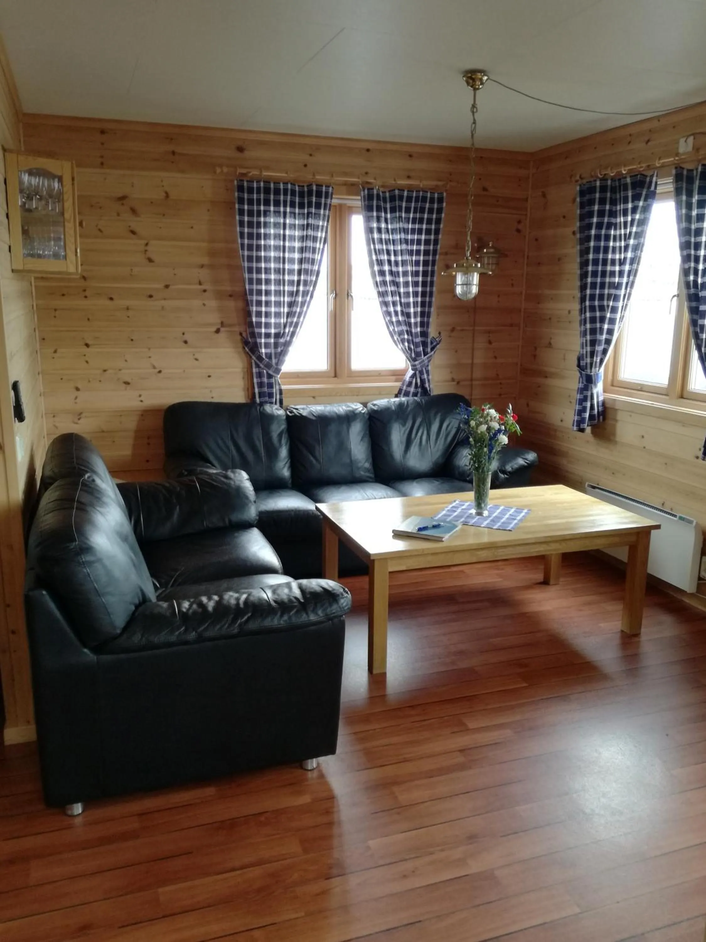 TV and multimedia in Adventure Camp Mehamn