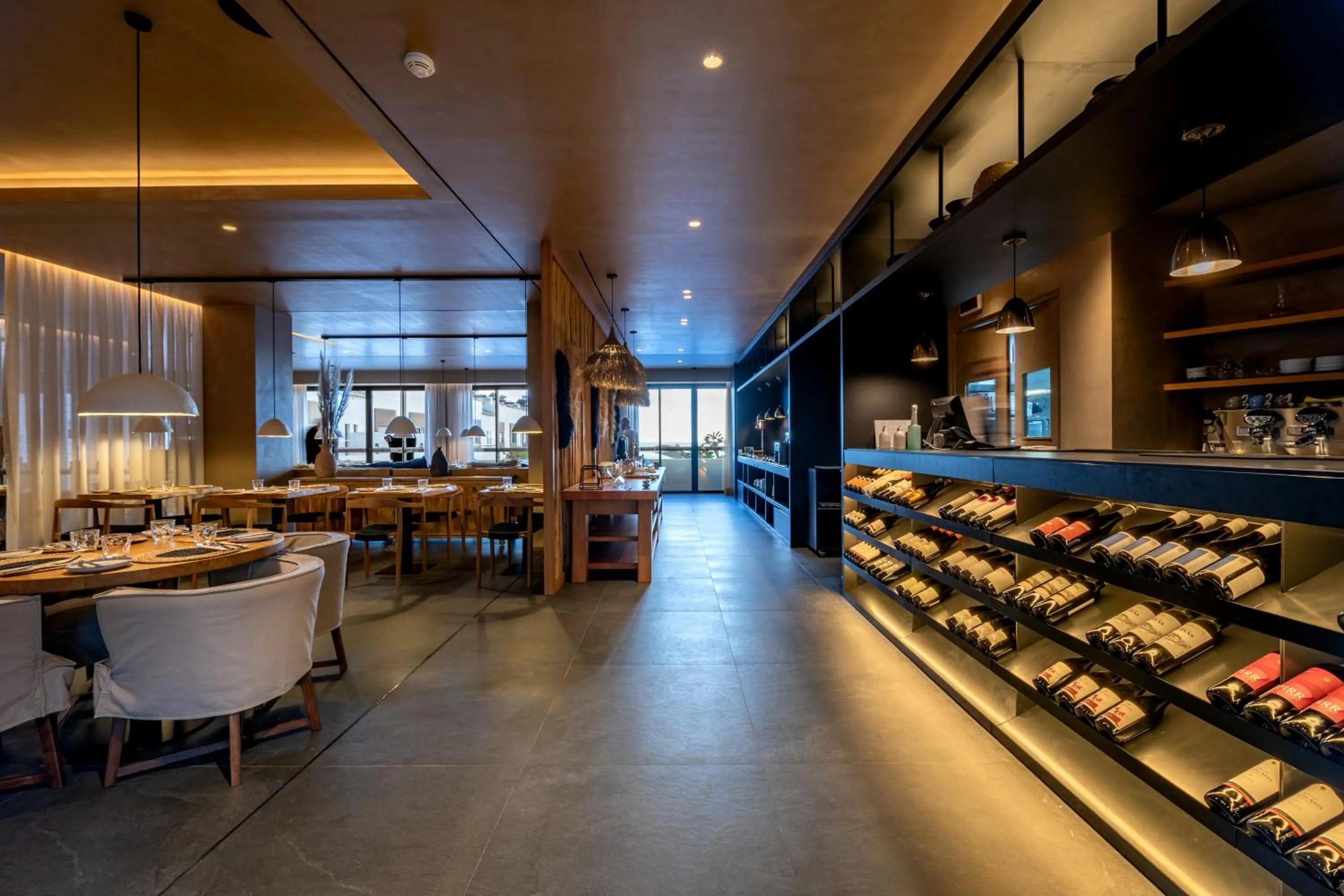 Restaurant/places to eat in Belmar Spa & Beach Resort