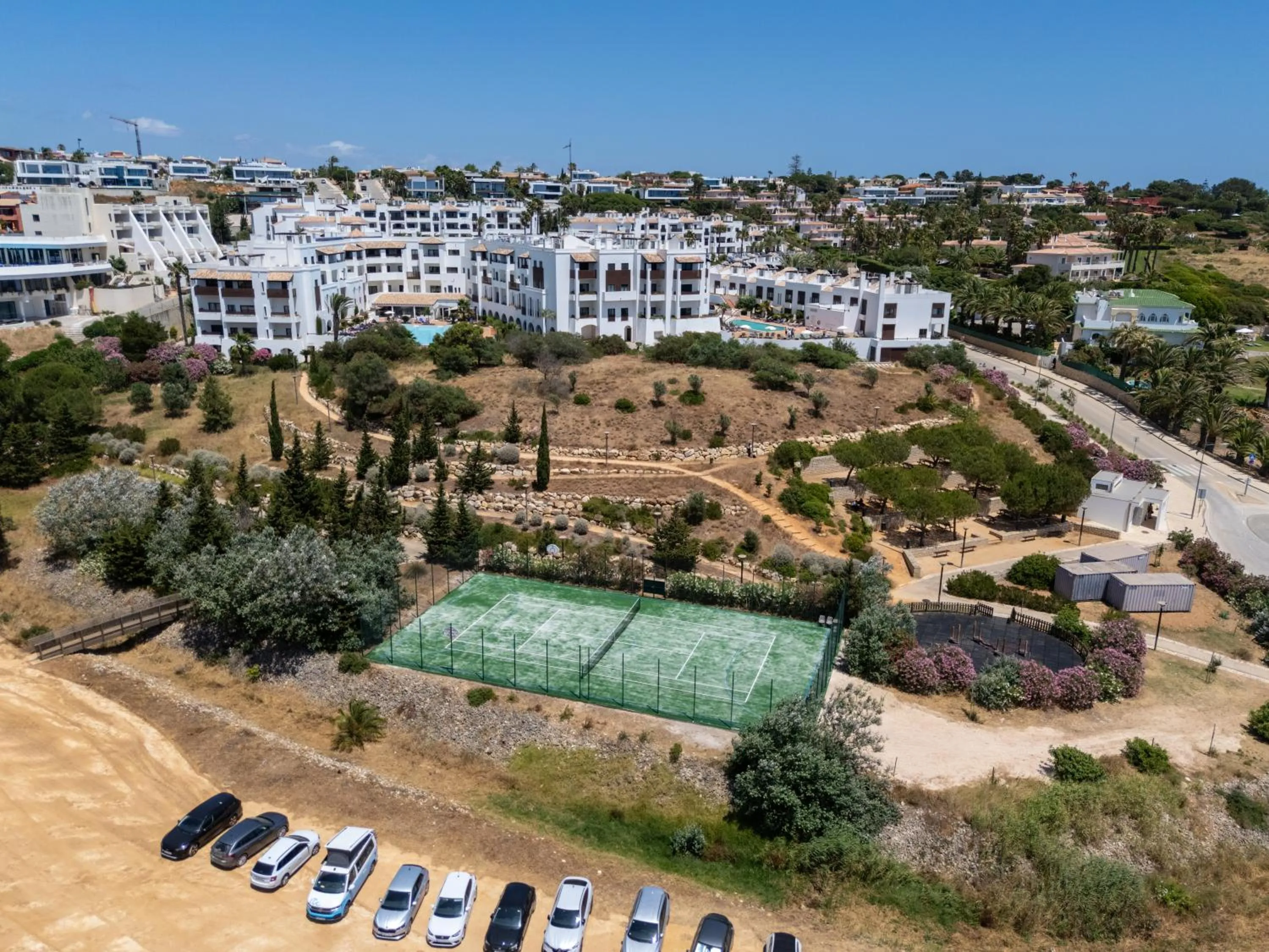 Tennis court in Belmar Spa & Beach Resort