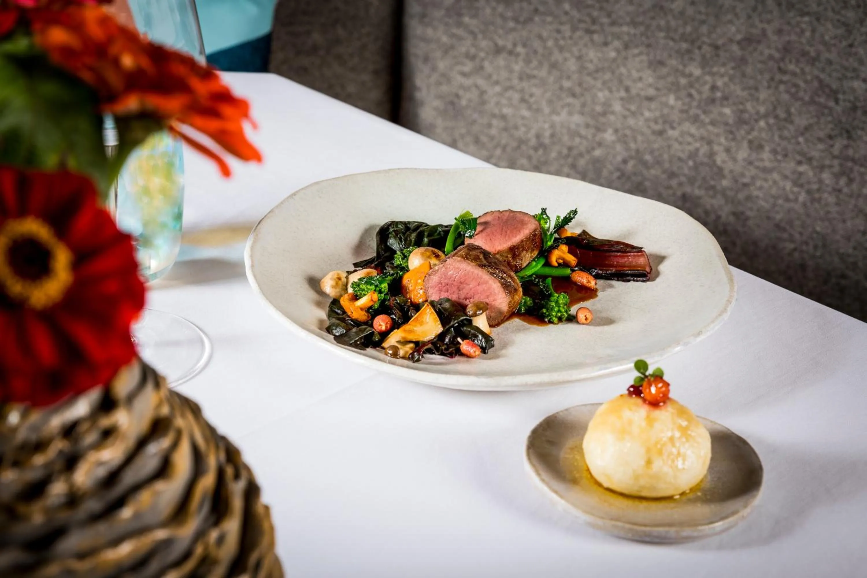 Restaurant/places to eat in Hotel-Restaurant-Café Krainer