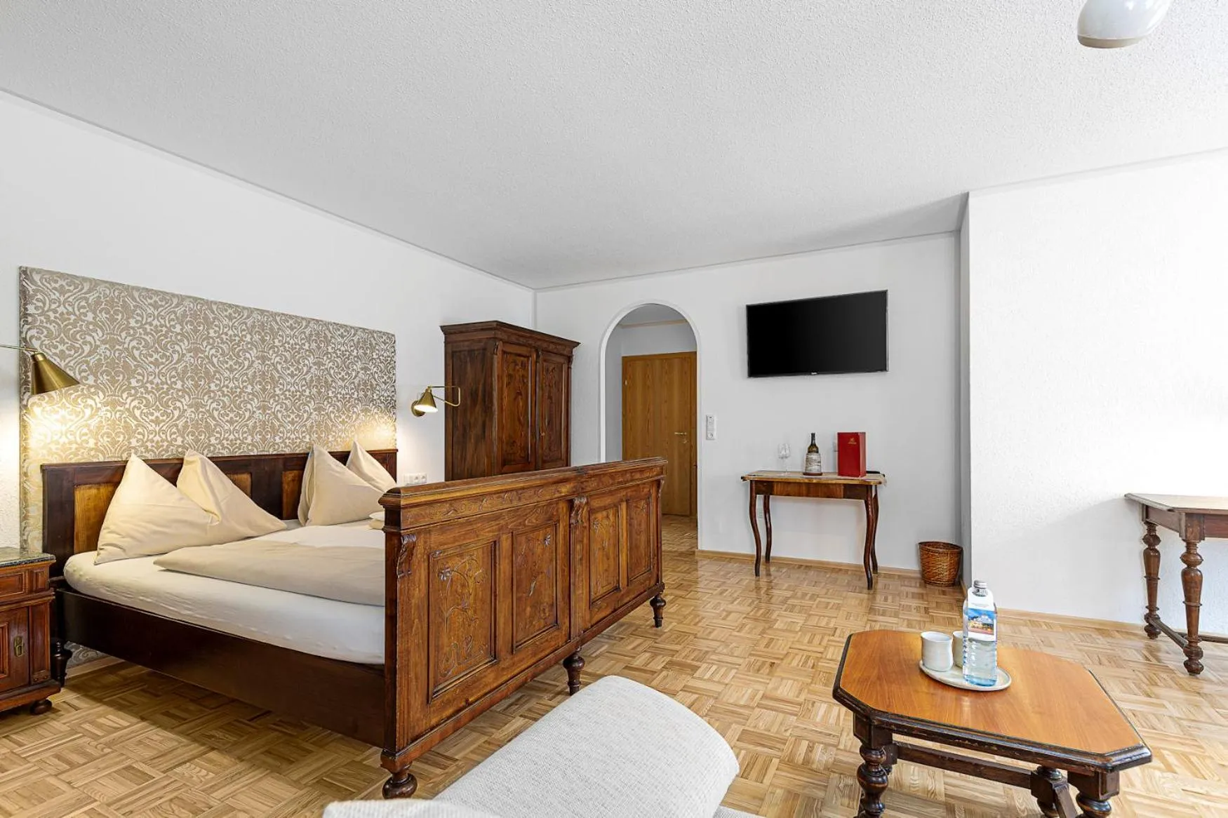 Photo of the whole room, Bed in Hotel-Restaurant-Café Krainer