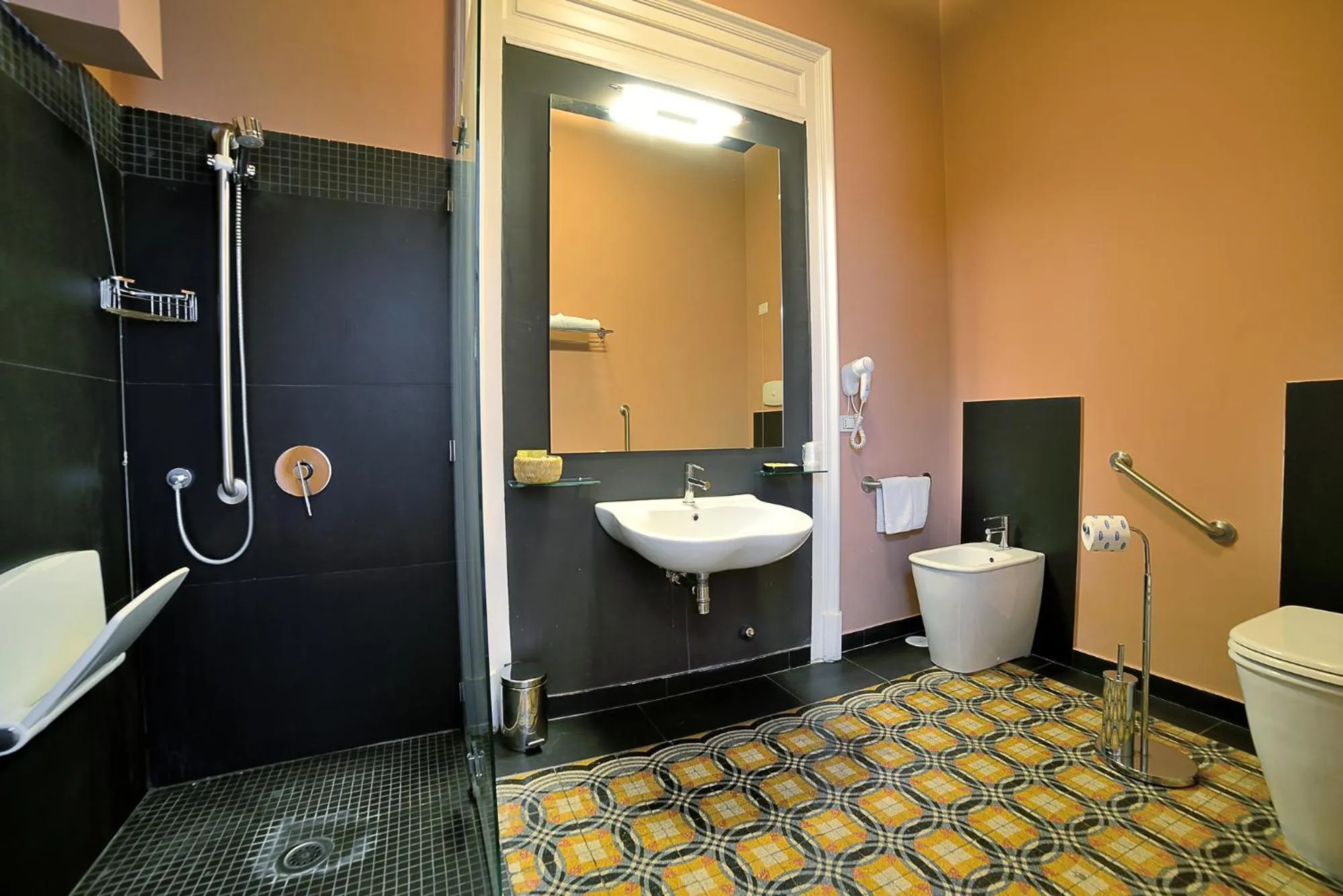 Bathroom in Spaccanapoli Comfort Suites