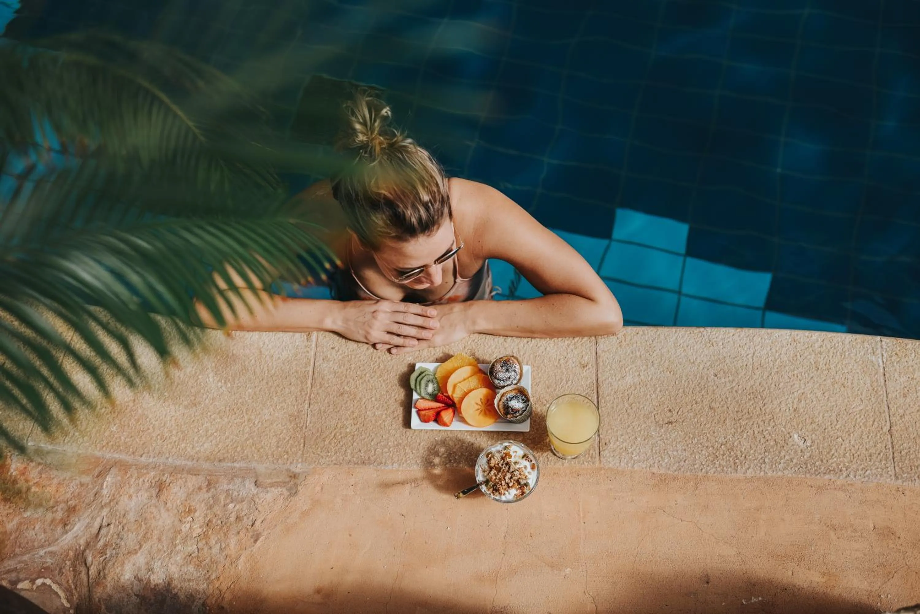 Food and drinks in Cnaan Village Boutique Hotel & Spa