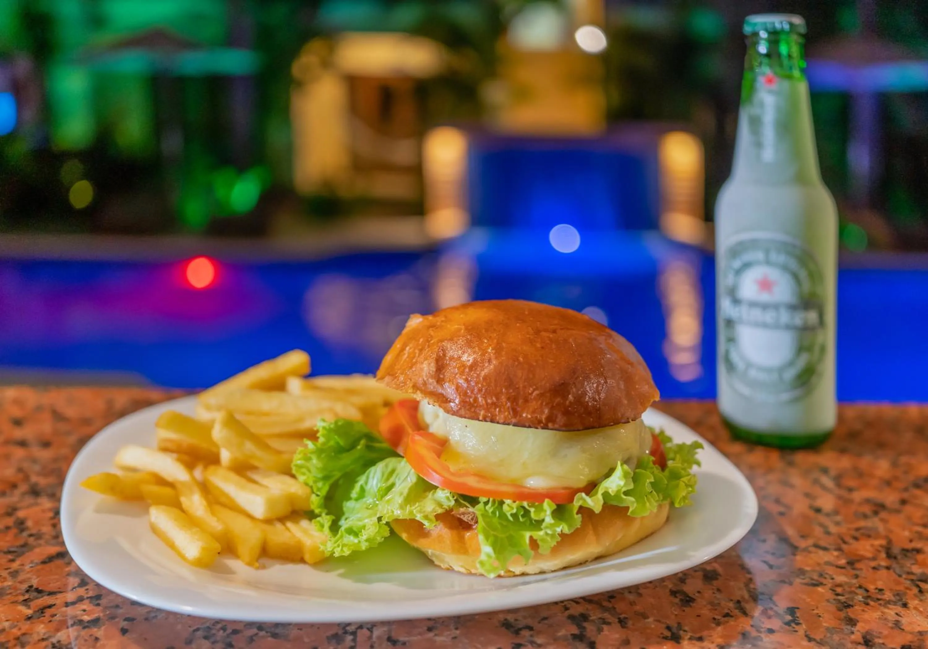Restaurant/places to eat in Hotel Villa Beija Flor