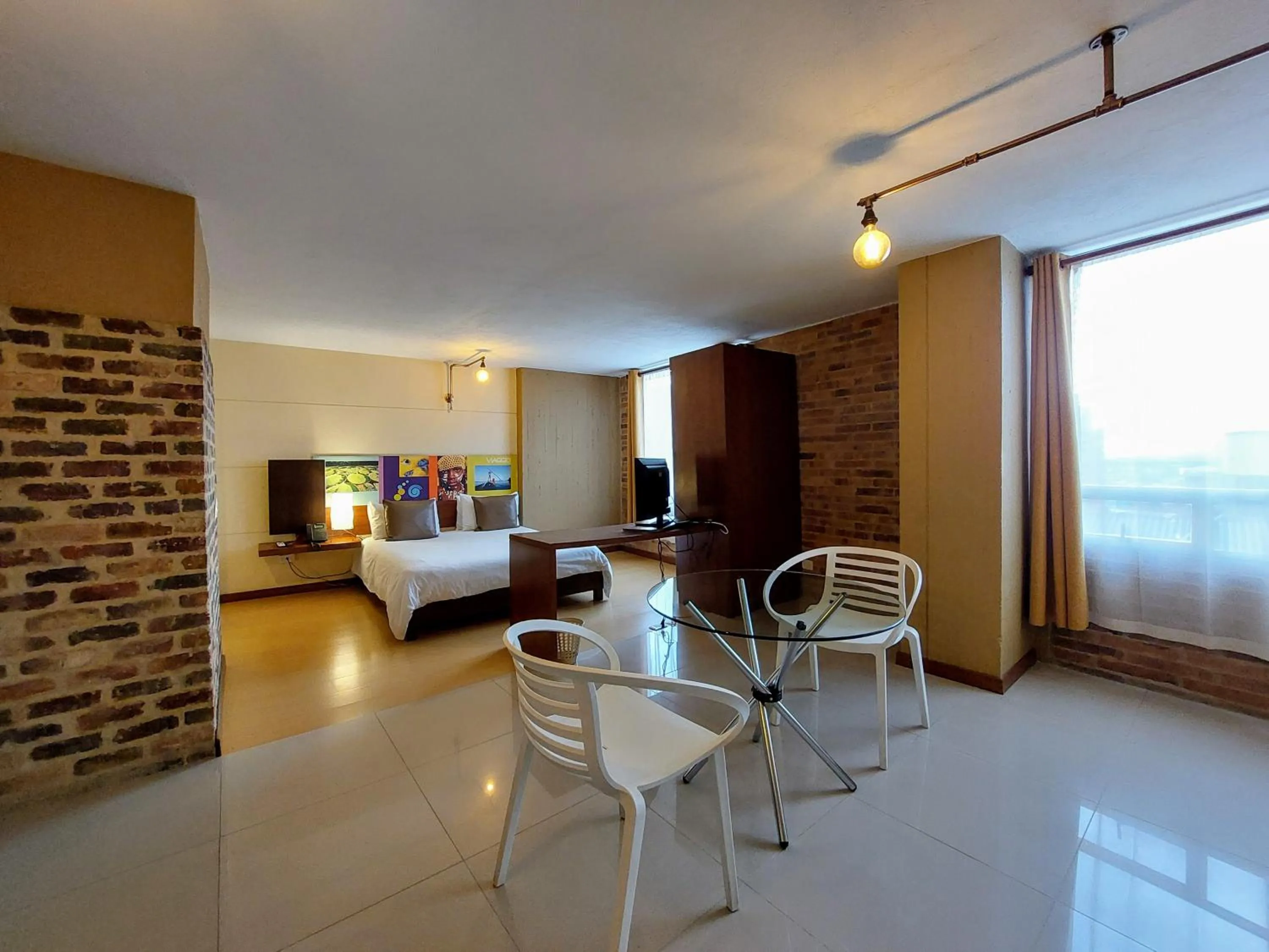 Dining area, Bed in Viaggio Urbano Business