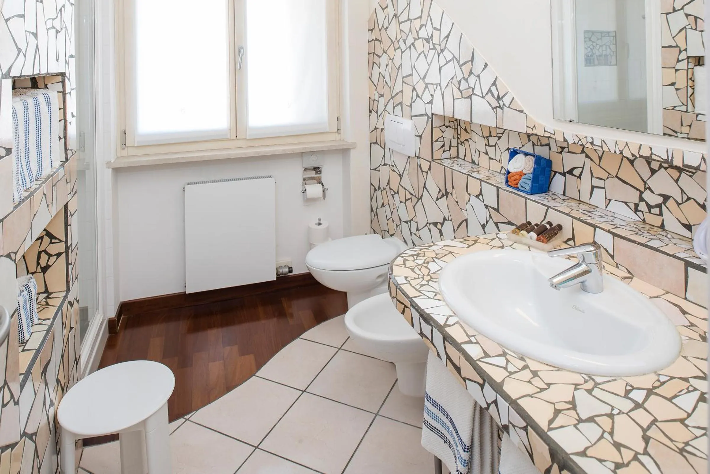Toilet in Blue Lake Residence - Bardolino