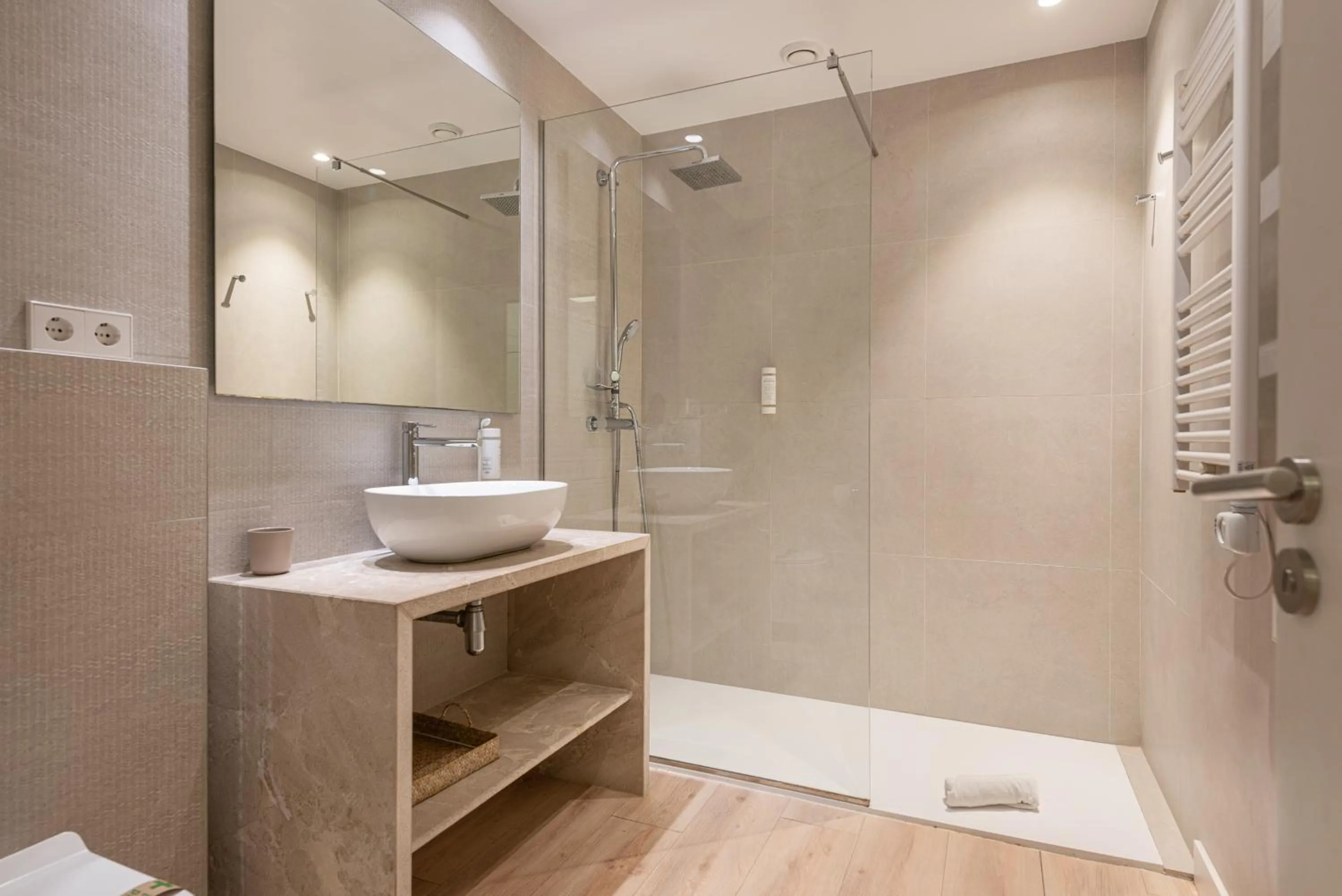 Shower in Can Rubi - Turismo de Interior