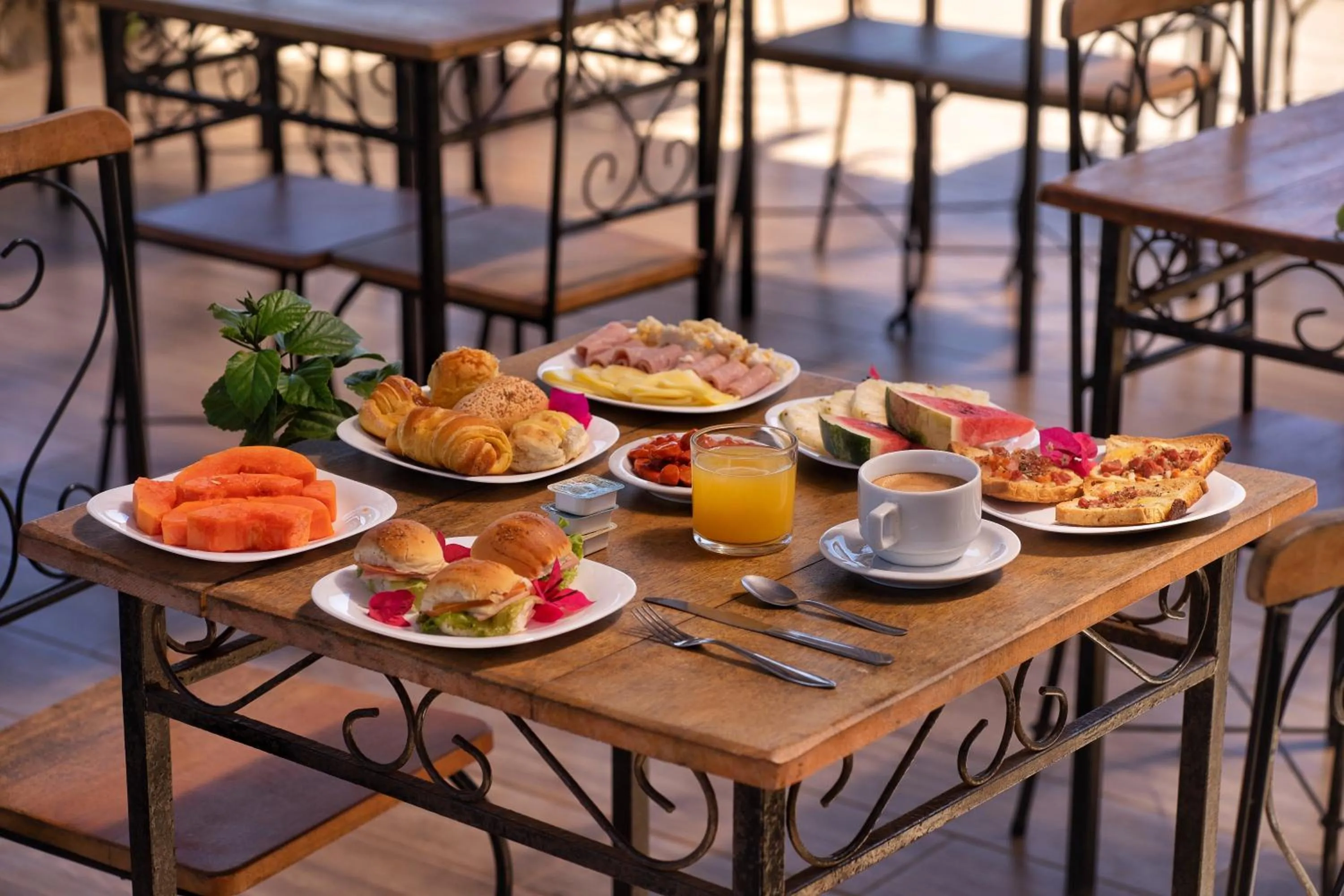 Continental breakfast in Pousada Solar de Búzios