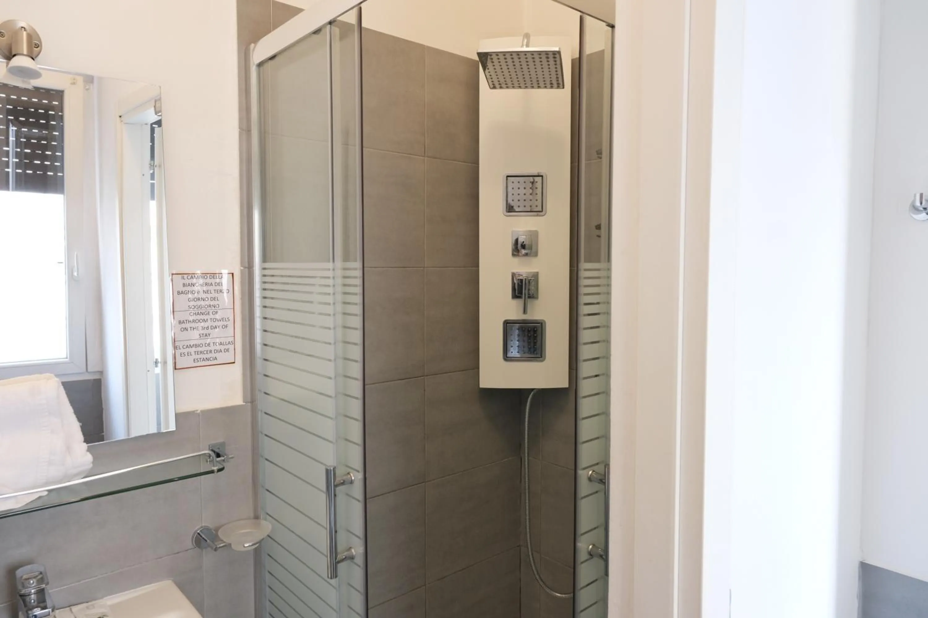 Vatican Central Suites