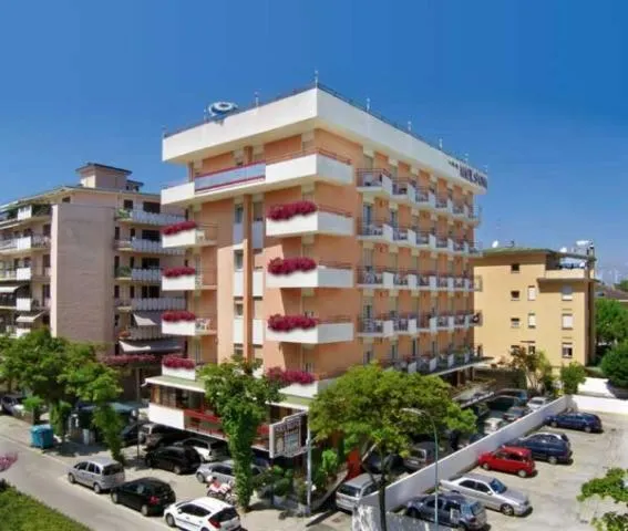 Facade/entrance in Hotel Nelson