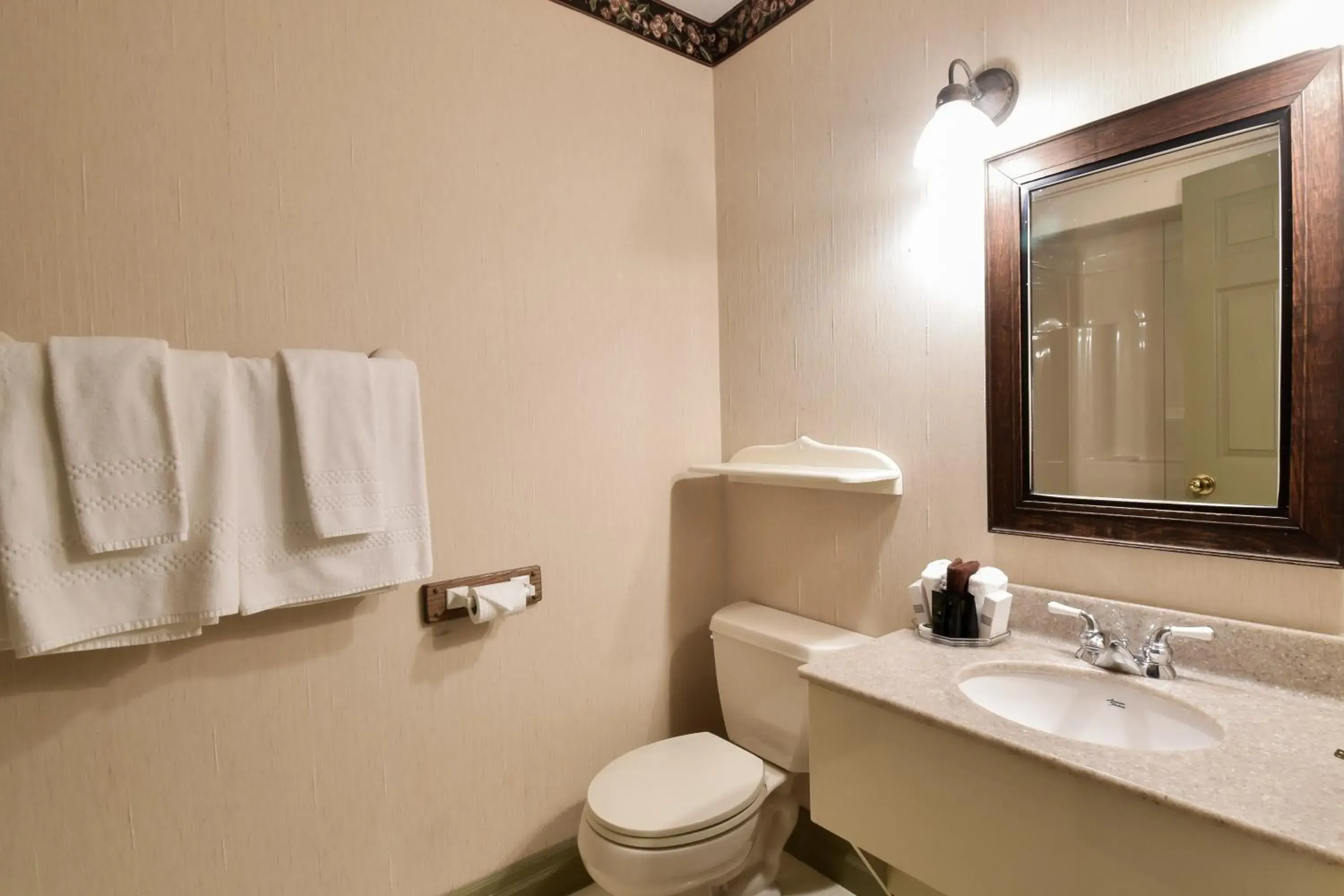 Standard Double Room in The Waring House Standard Double Room in The Waring House