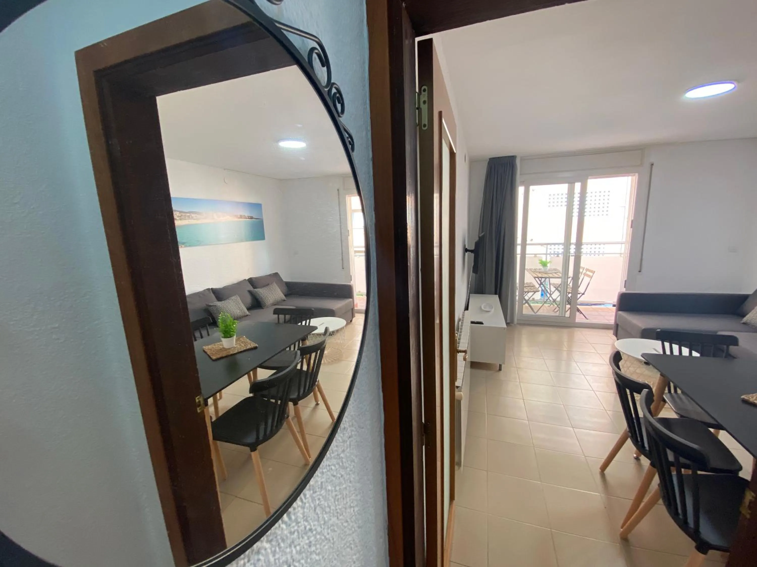 TV and multimedia in Apartamentos AR Isern