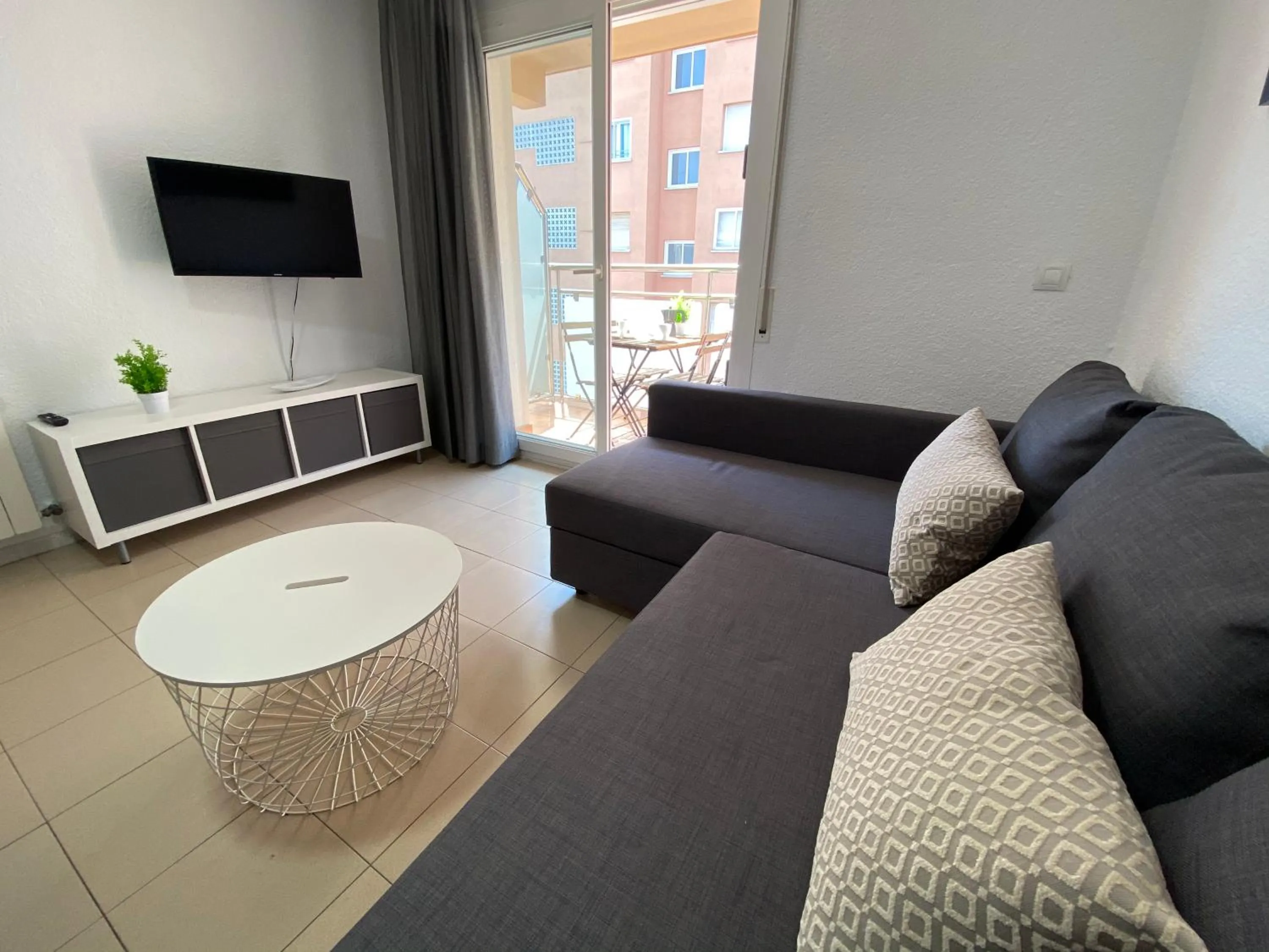 TV and multimedia in Apartamentos AR Isern