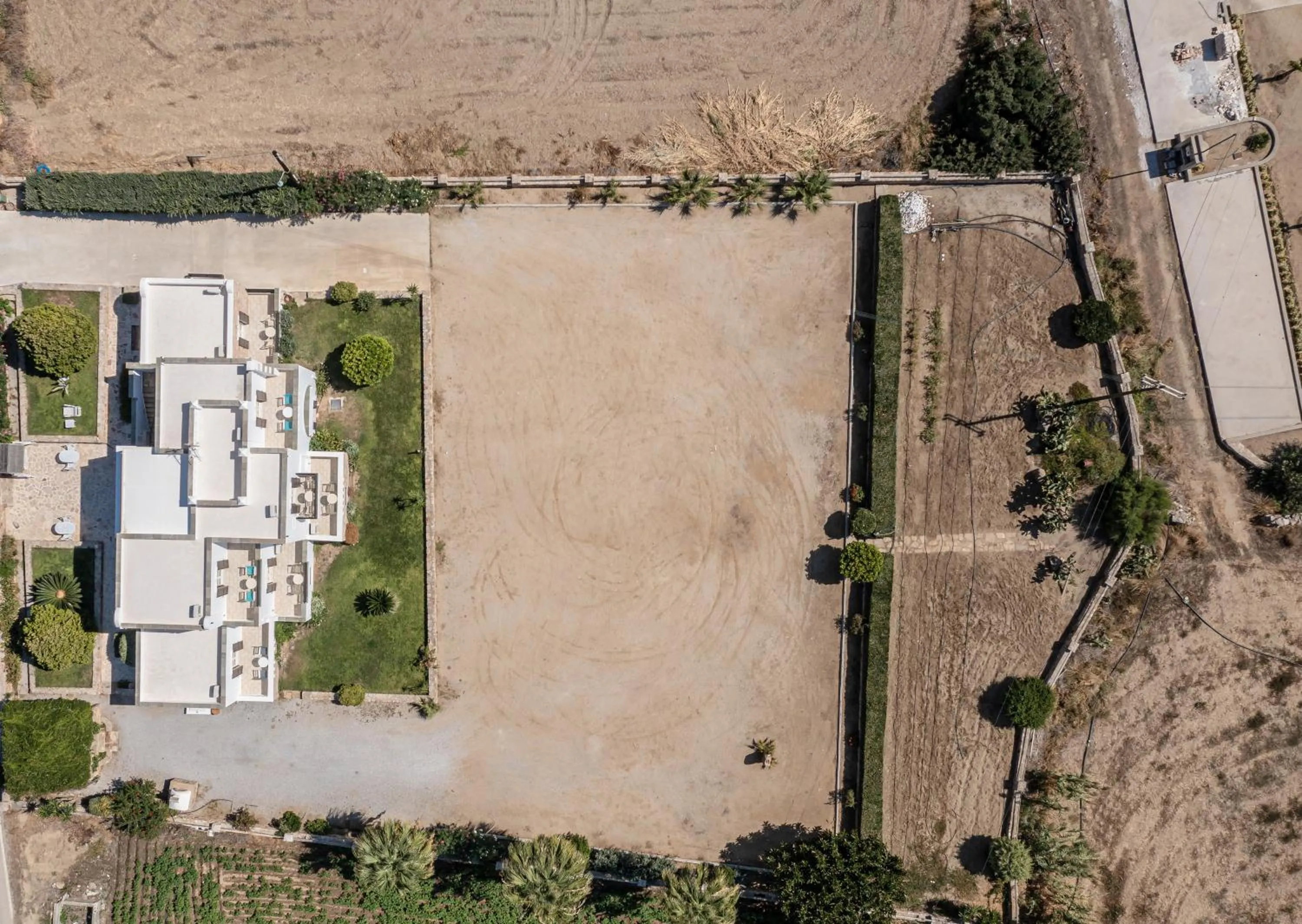 Property building in Zefyros Studios