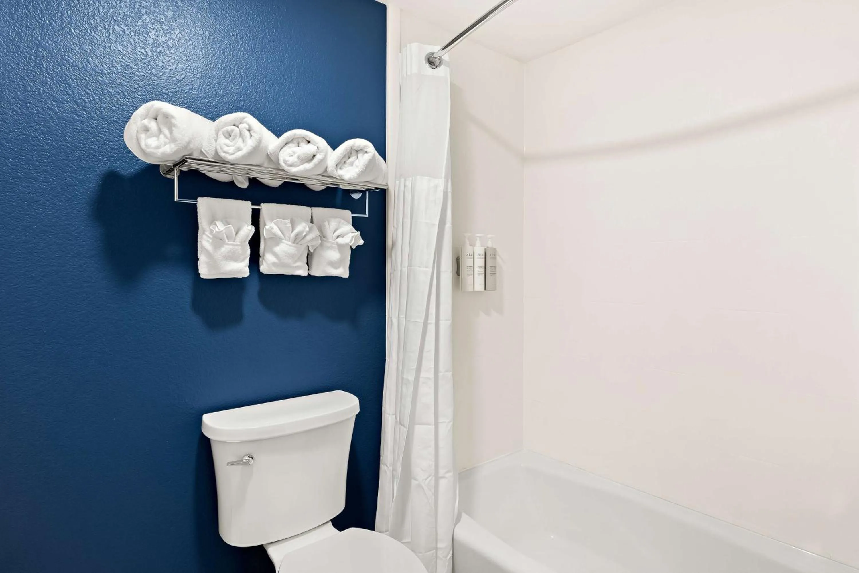 Photo of the whole room in Spark by Hilton Newest Hotel in Williams CA