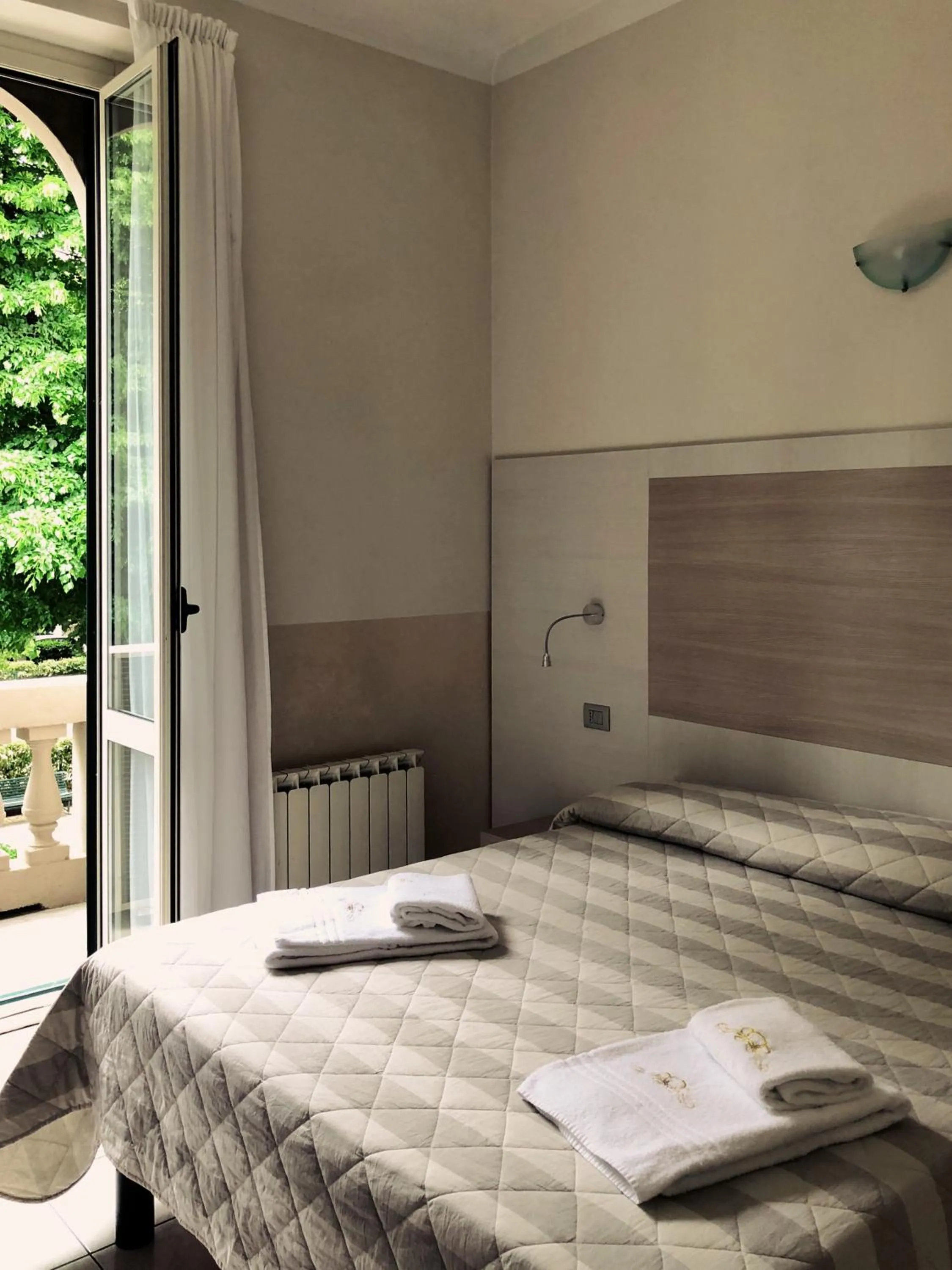 Bed in Hotel Due Giardini