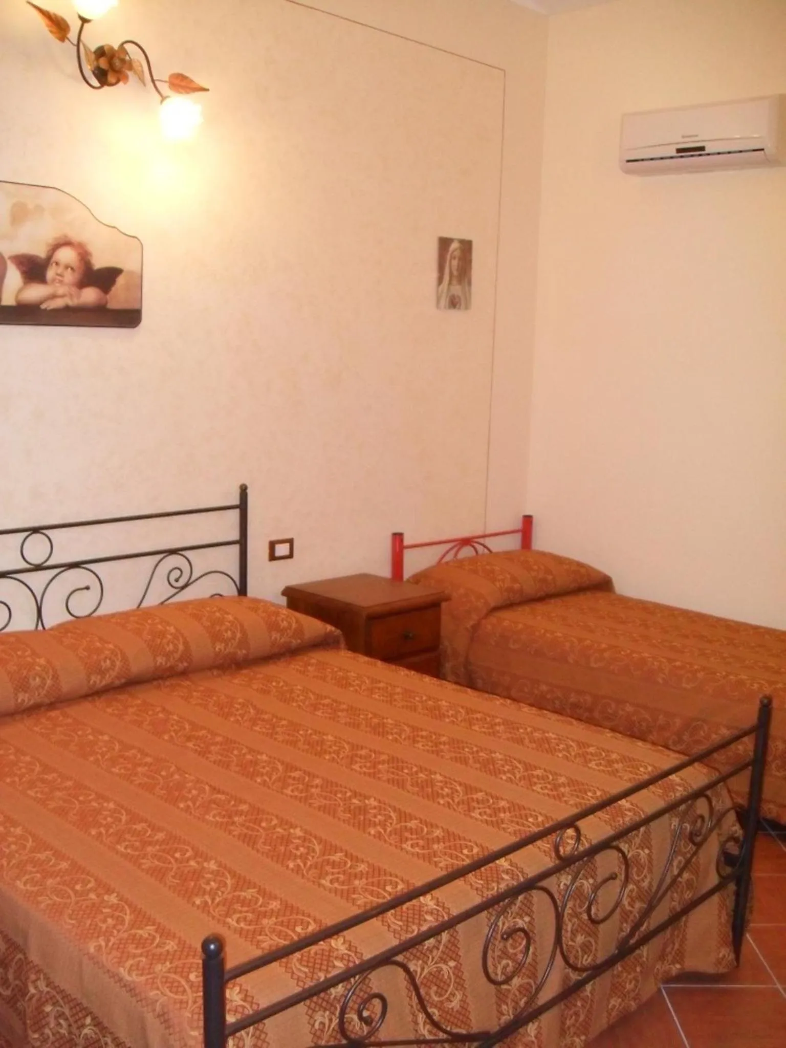 Photo of the whole room, Bed in Agriturismo La Targa