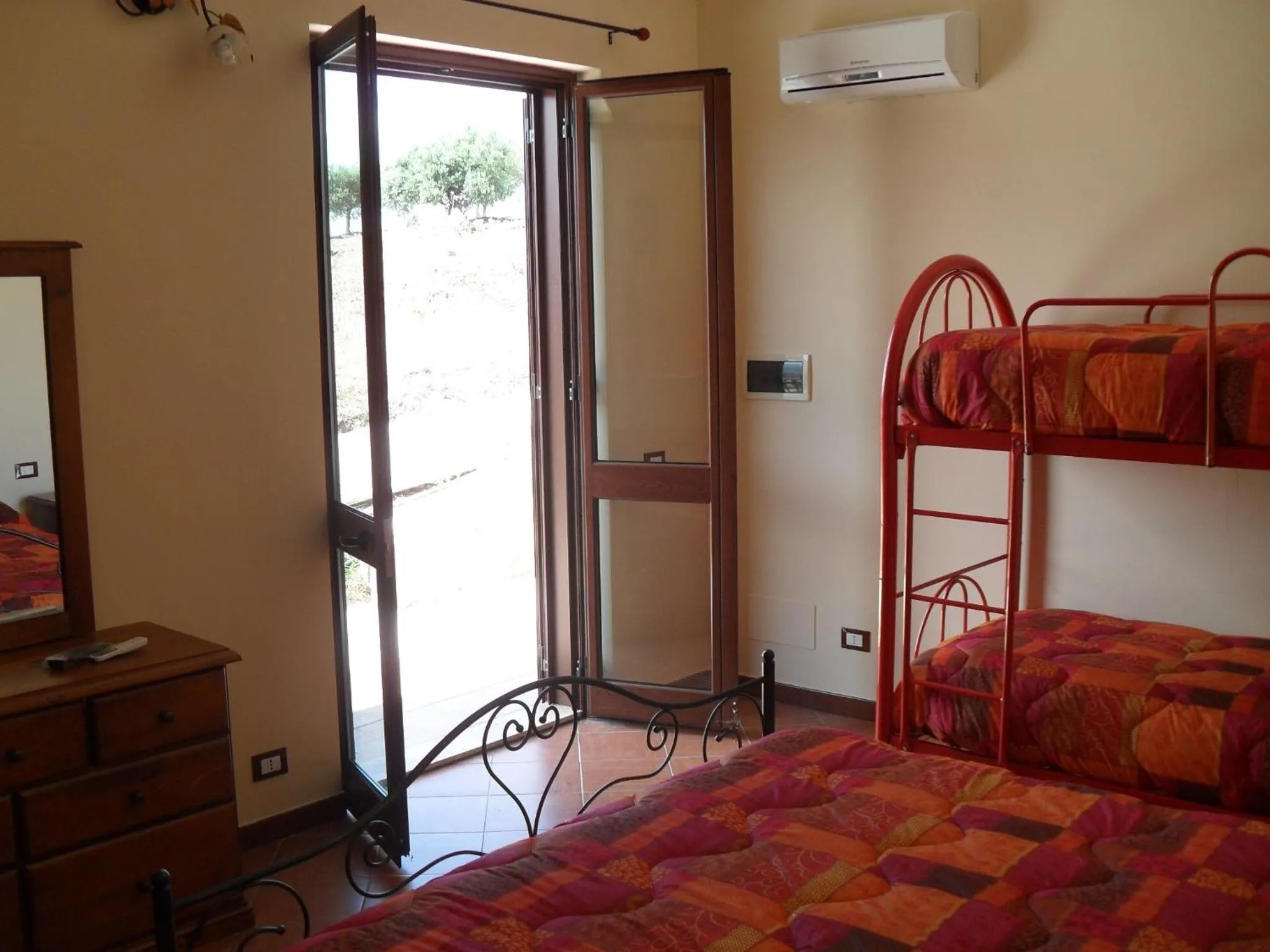 bunk bed, Bed in Agriturismo La Targa
