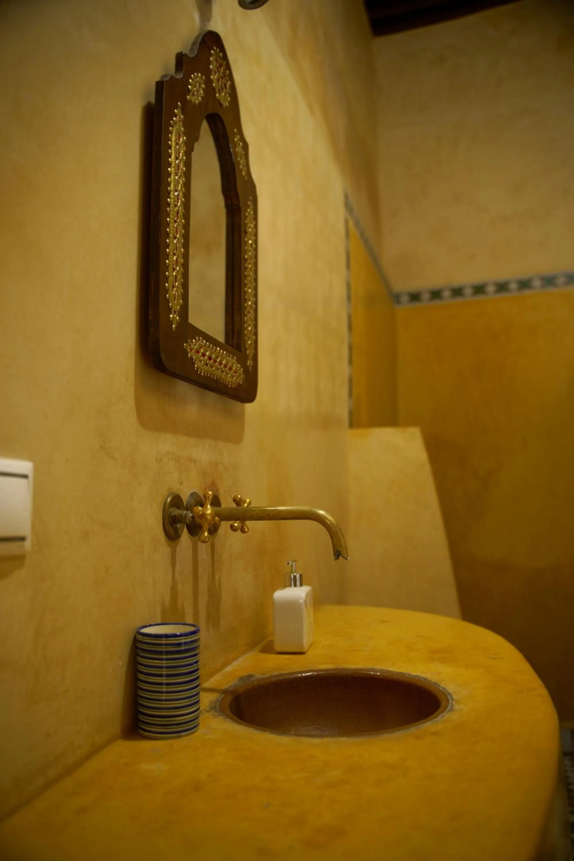 Bathroom in La Cheminée Bleue Fes