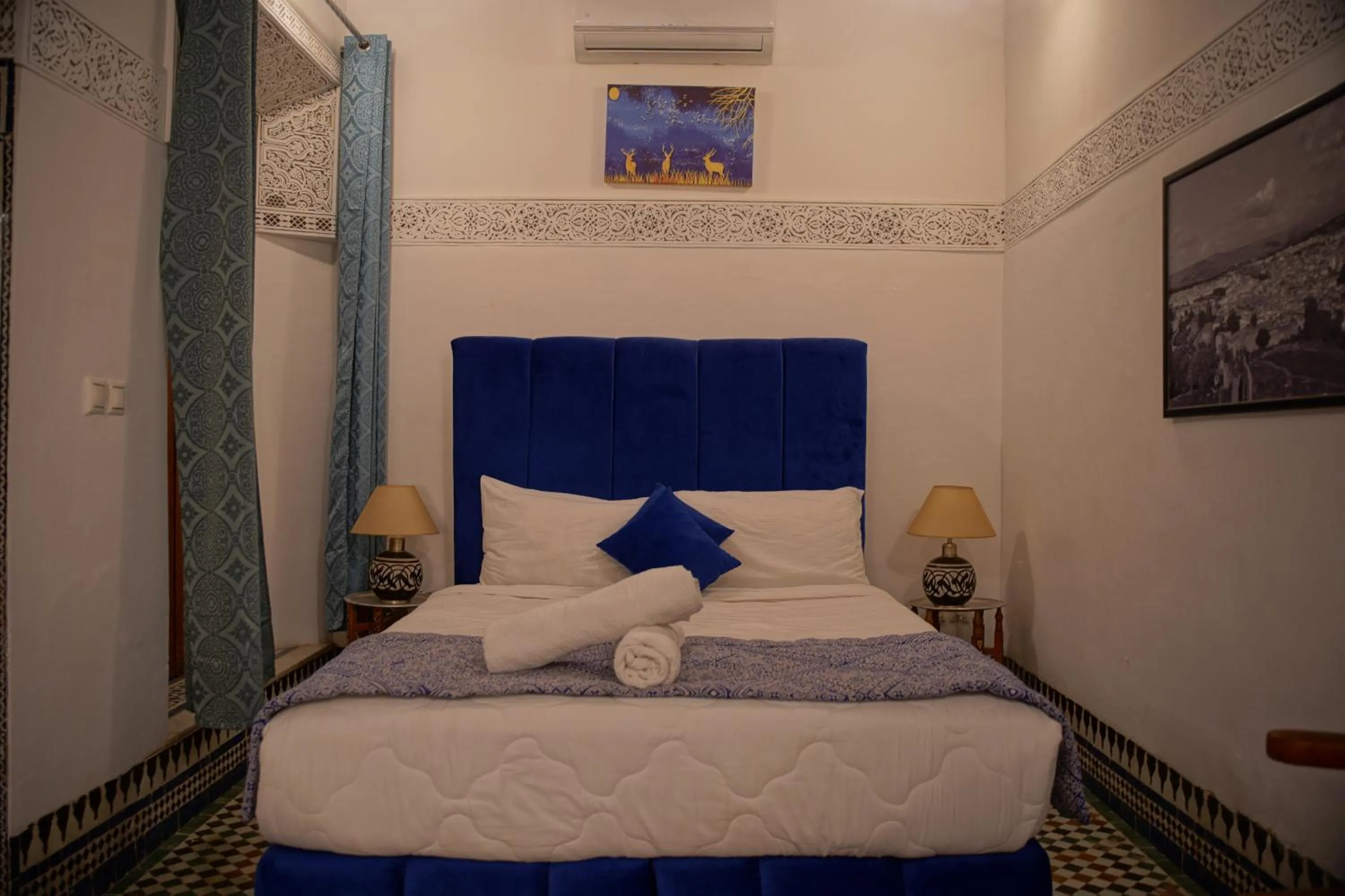 Bed in La Cheminée Bleue Fes