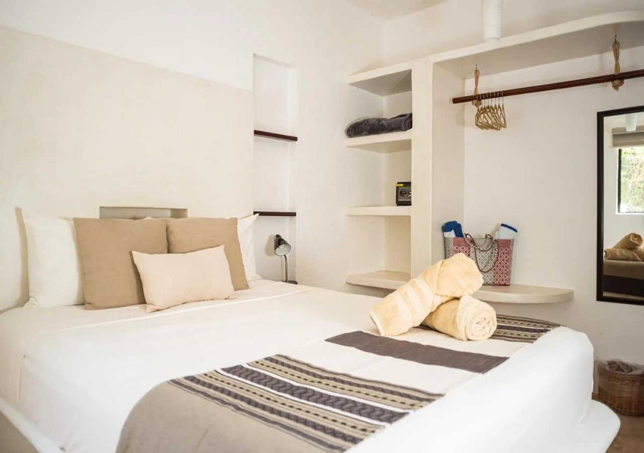 Bed in Villa Los Mangles Boutique Hotel