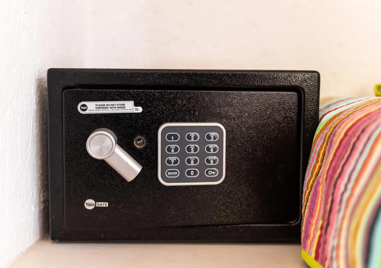 safe in Villa Los Mangles Boutique Hotel
