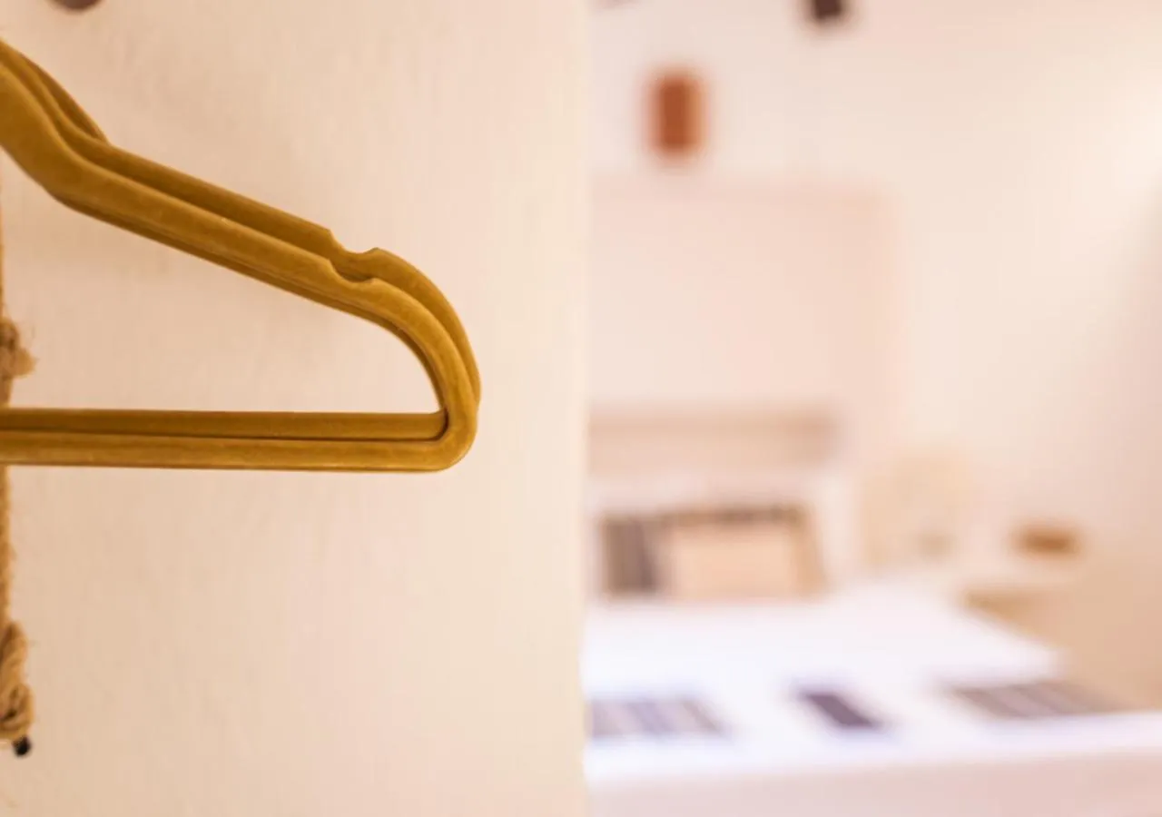 wardrobe, Bed in Villa Los Mangles Boutique Hotel