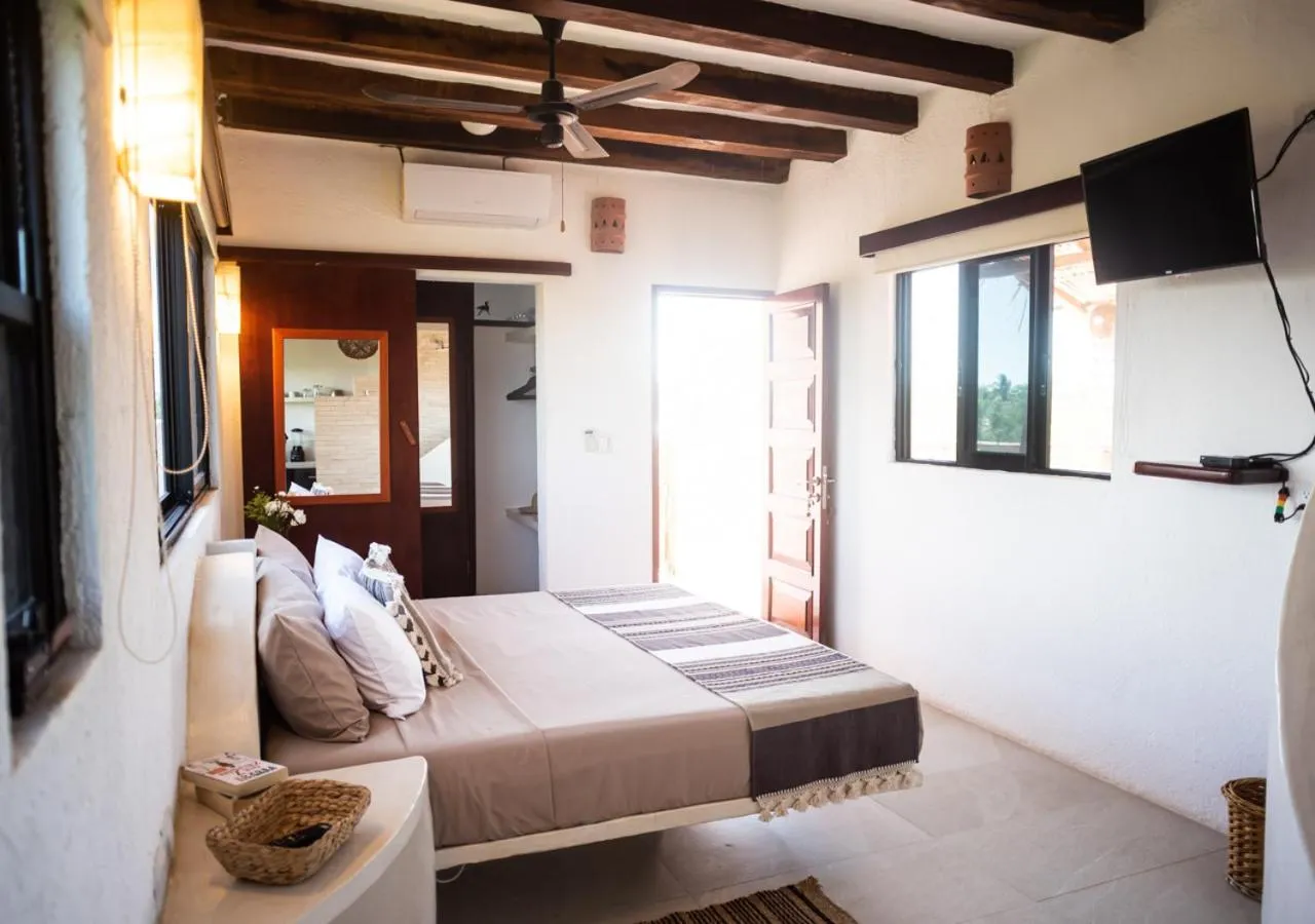 Bed in Villa Los Mangles Boutique Hotel