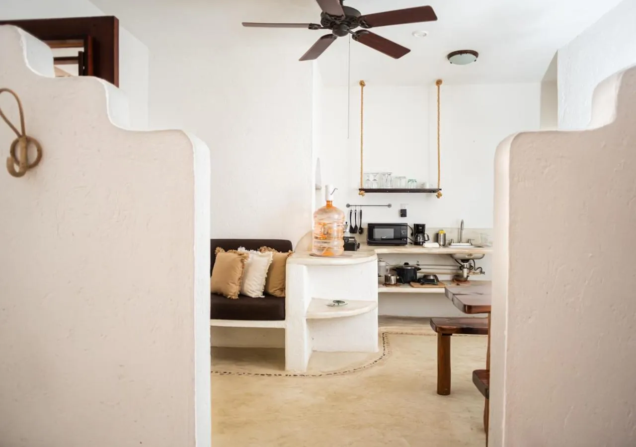 Photo of the whole room in Villa Los Mangles Boutique Hotel