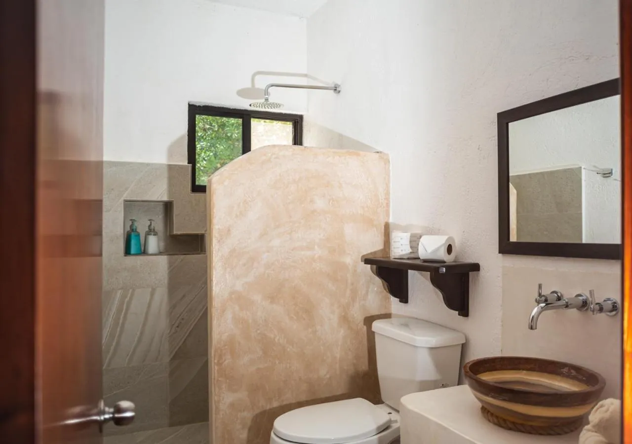 Bathroom in Villa Los Mangles Boutique Hotel