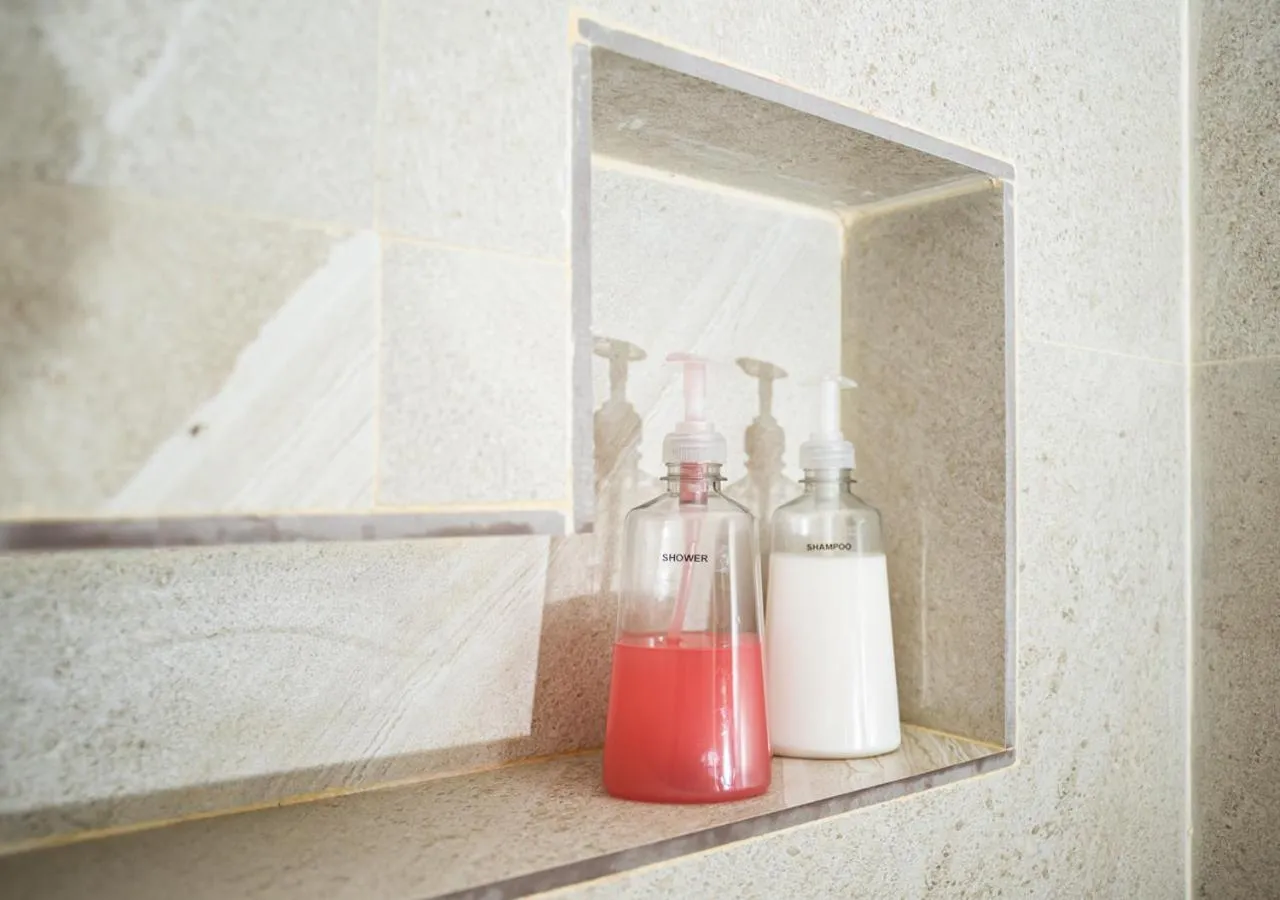 Shower in Villa Los Mangles Boutique Hotel