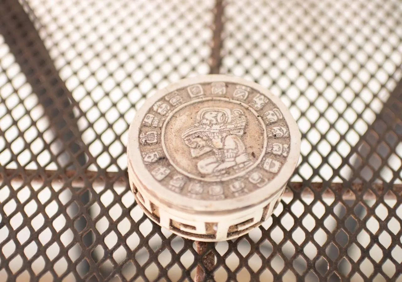 Decorative detail in Villa Los Mangles Boutique Hotel