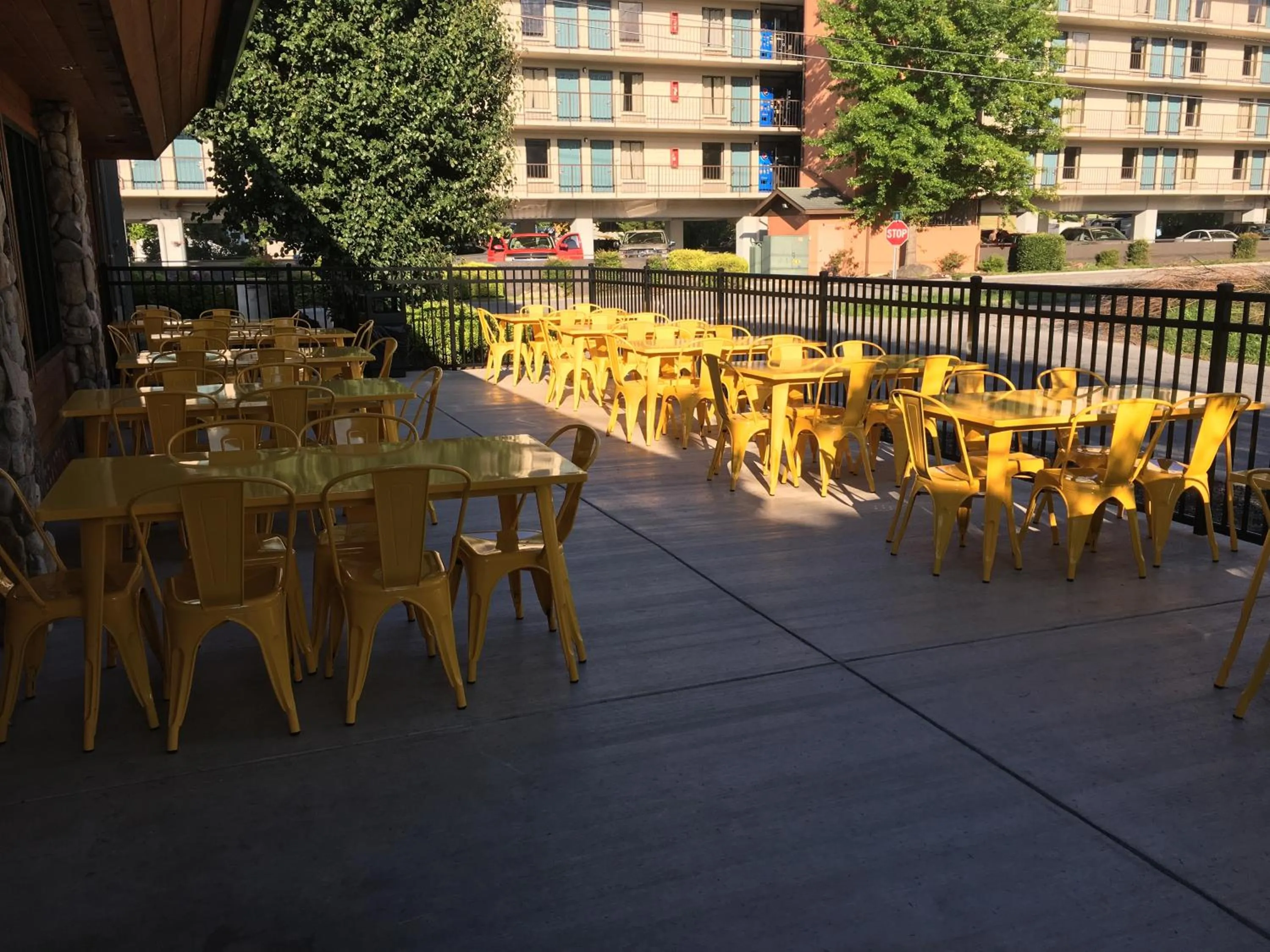 Breakfast in Creekstone Inn