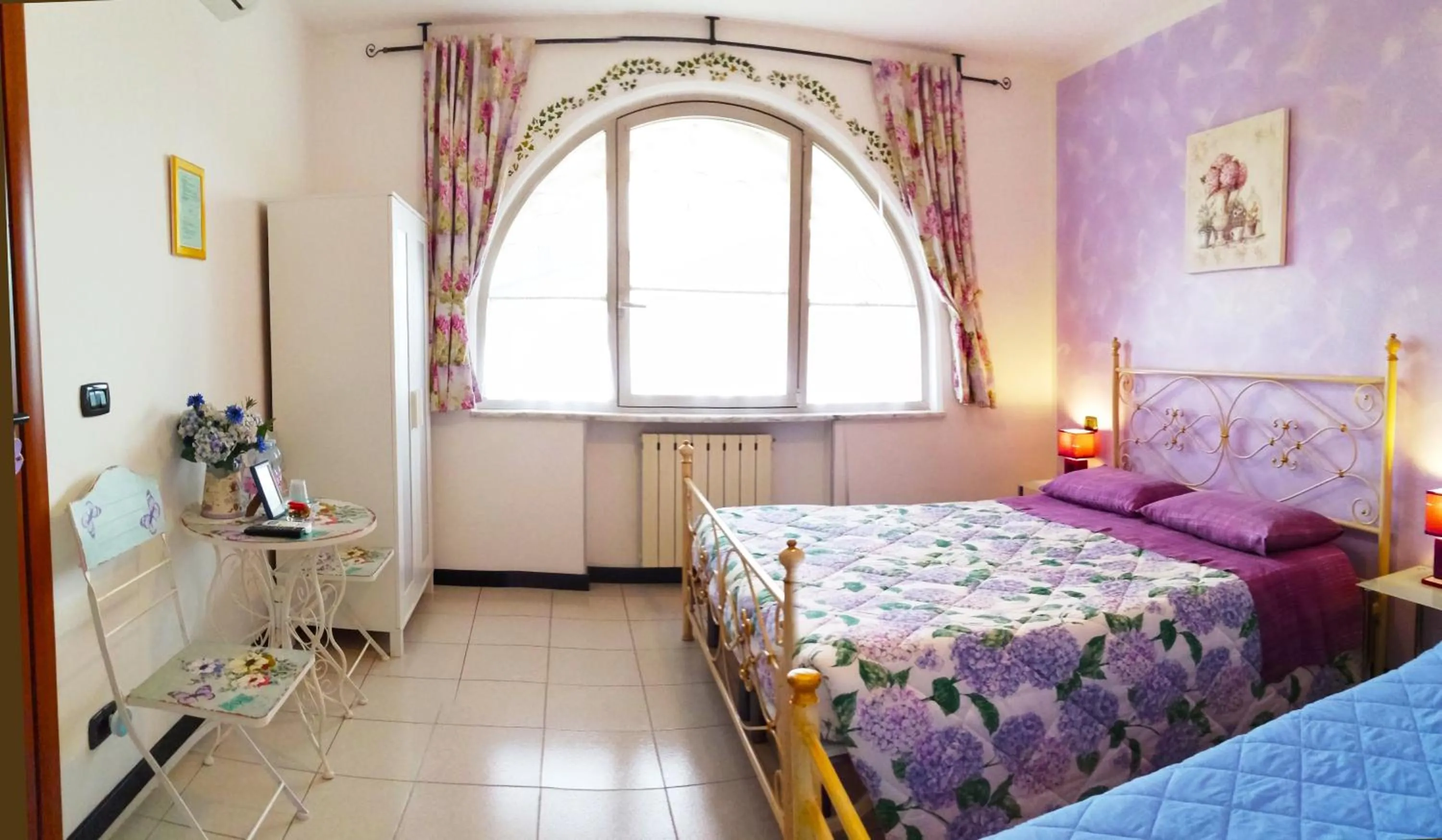 Photo of the whole room, Bed in B&B Milu'