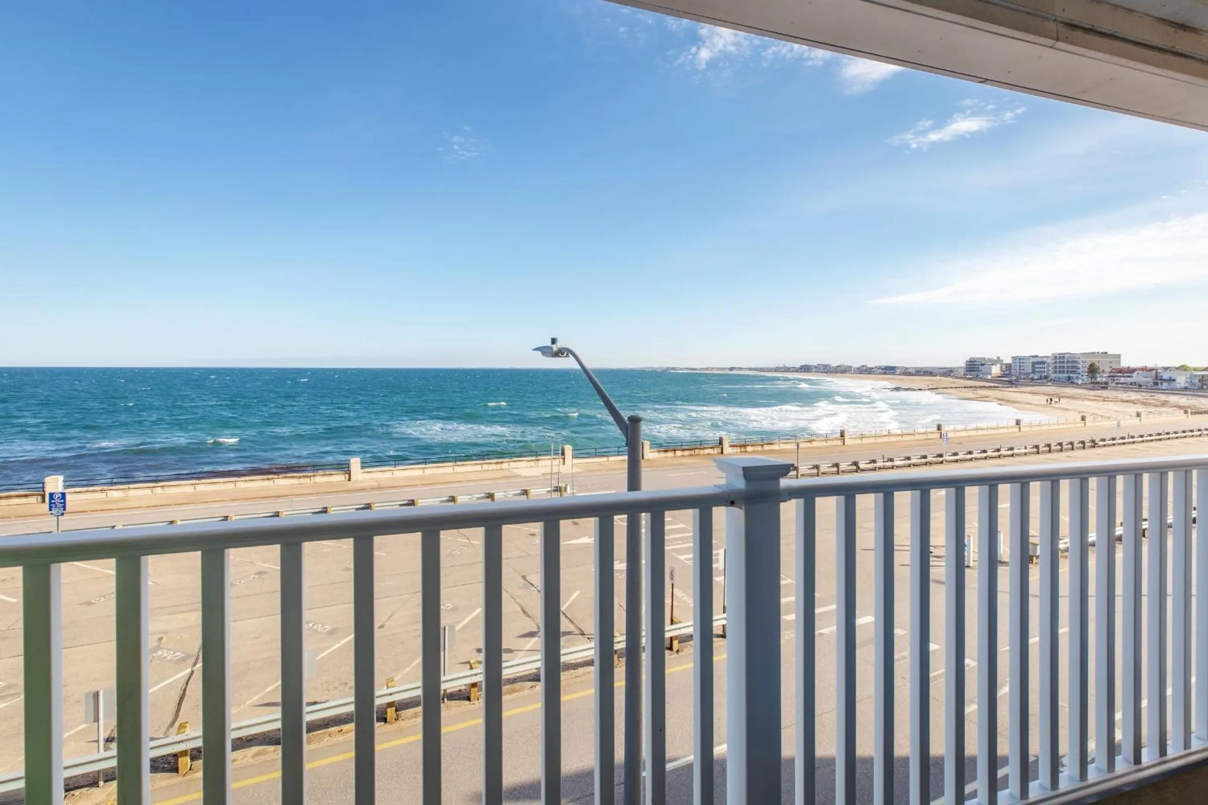 Atlantic Breeze Suites