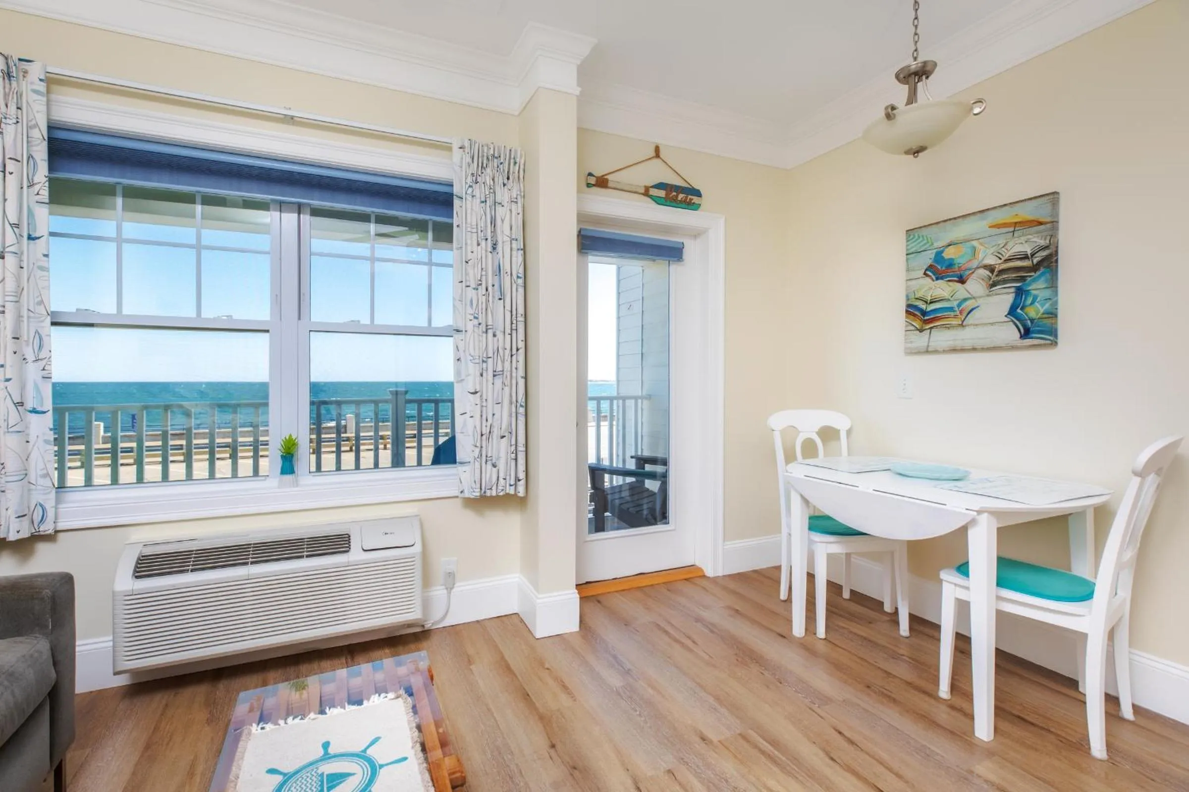 Atlantic Breeze Suites