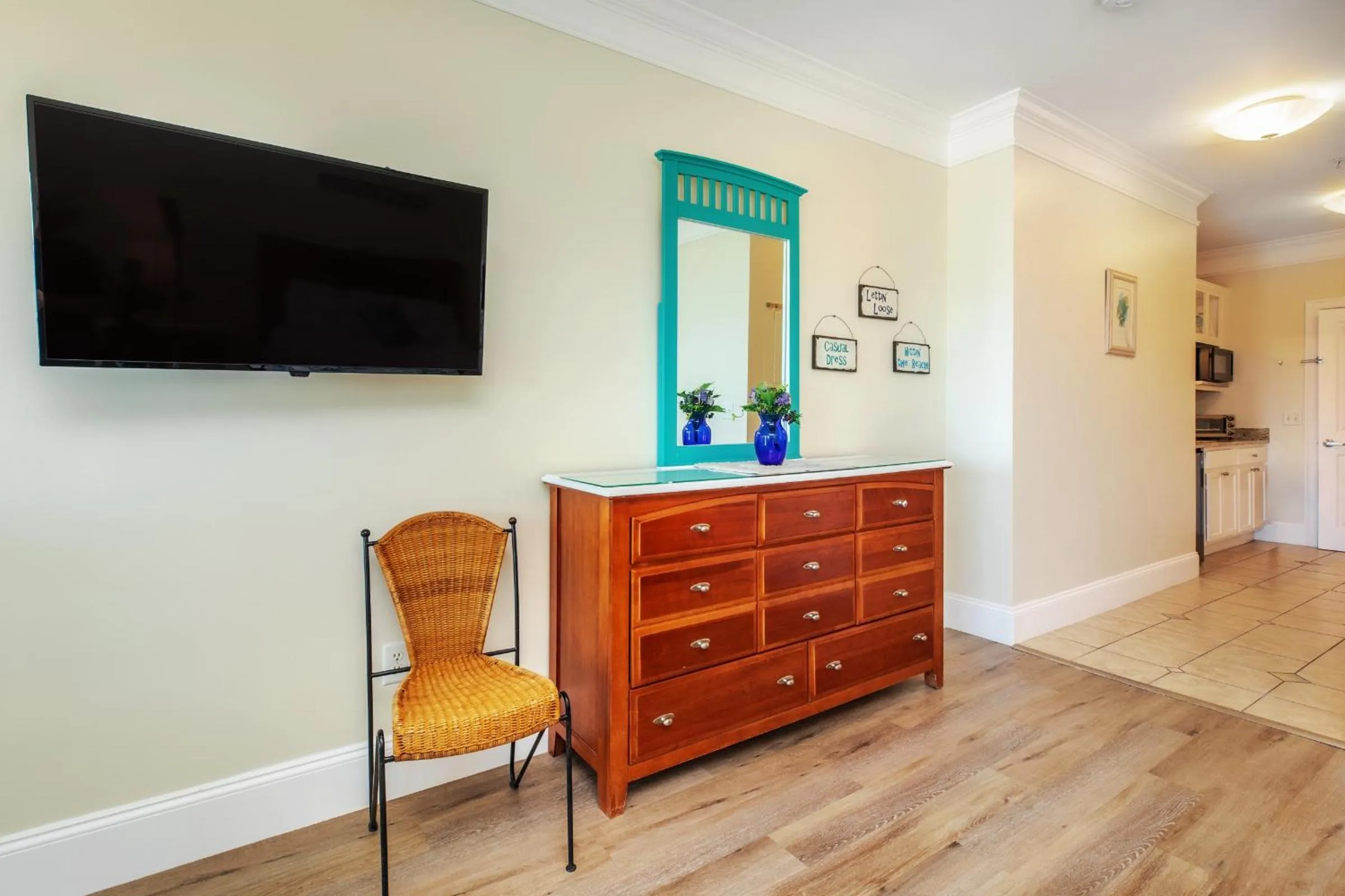 Atlantic Breeze Suites