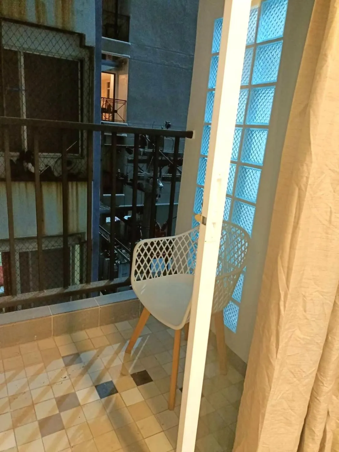 Balcony/Terrace in Royal Garden Home Hotel